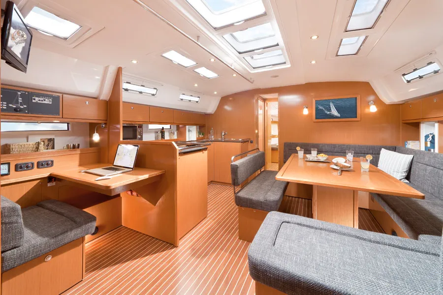 Bavaria Cruiser 50 Veloce — foto dello yacht n. 2