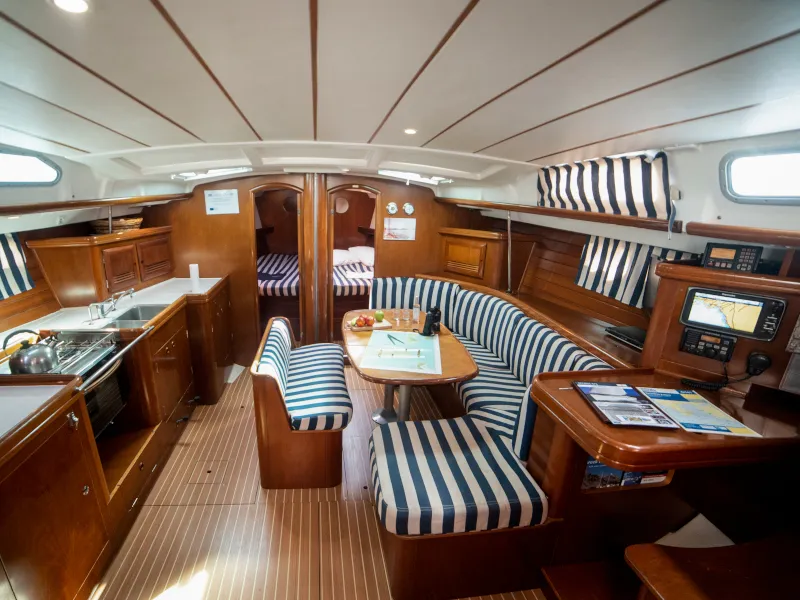 Oceanis 473 Vori — снимка на яхтата 11
