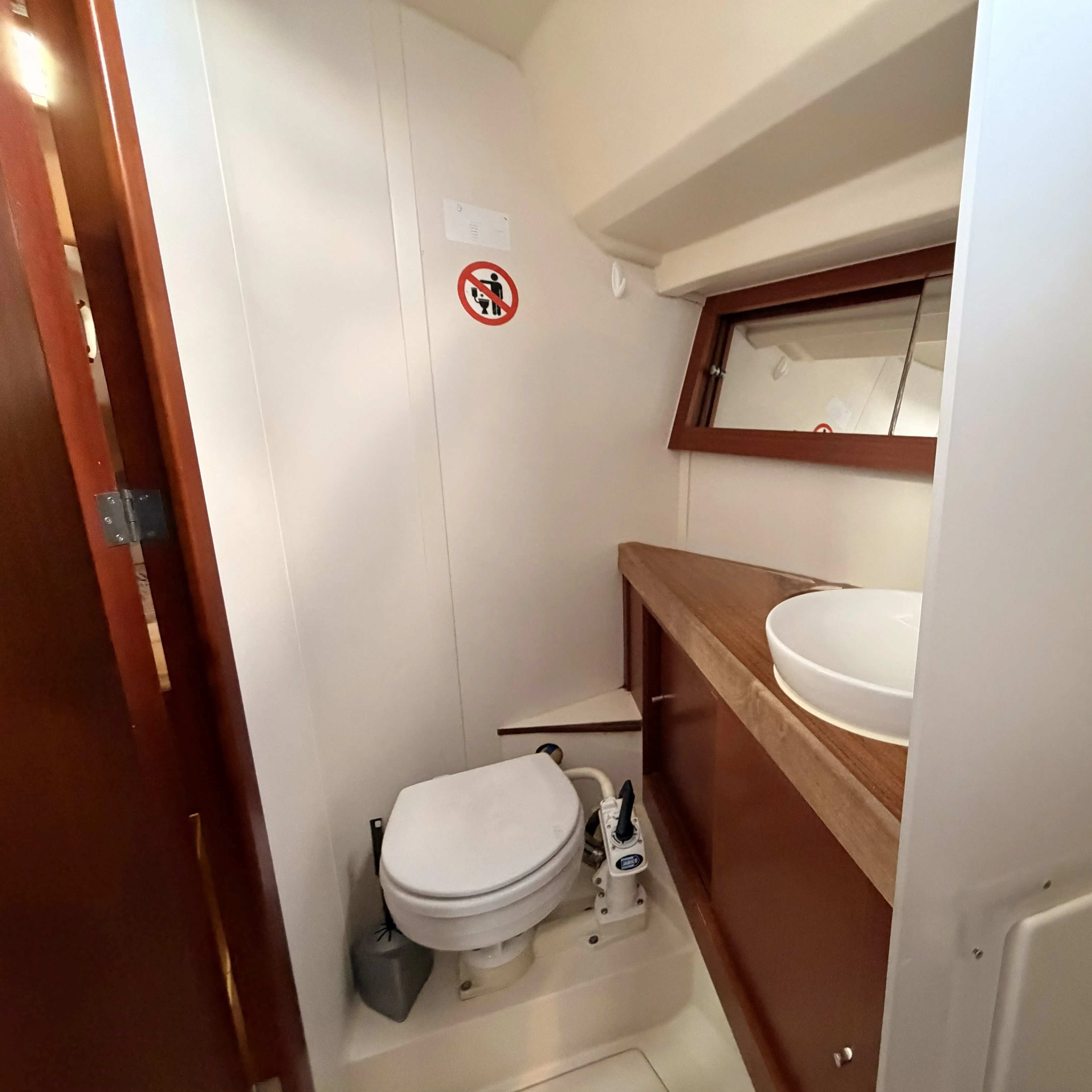 Hanse 415 Premium — снимка на яхтата 21
