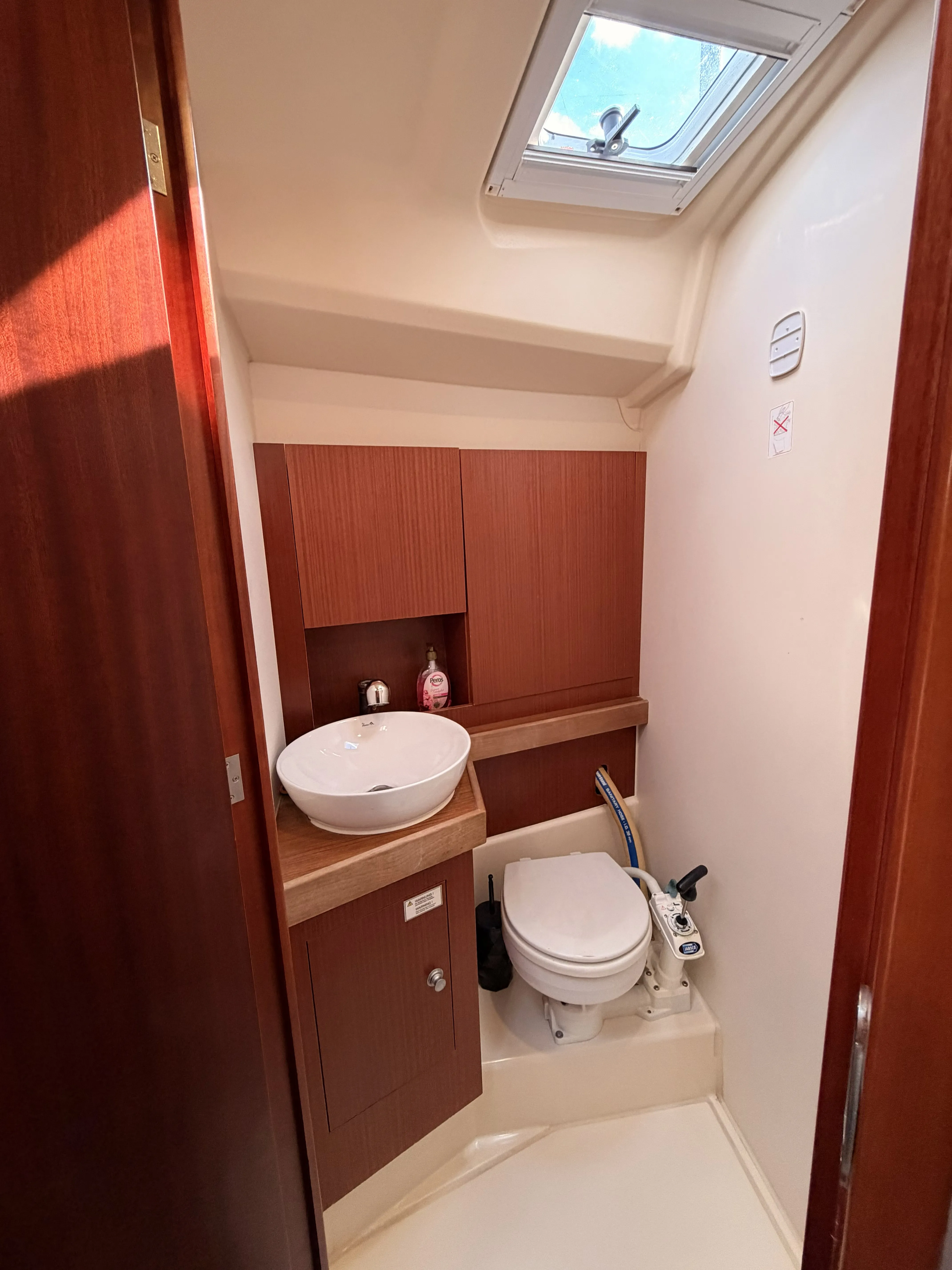 Hanse 415 Premium — снимка на яхтата 5