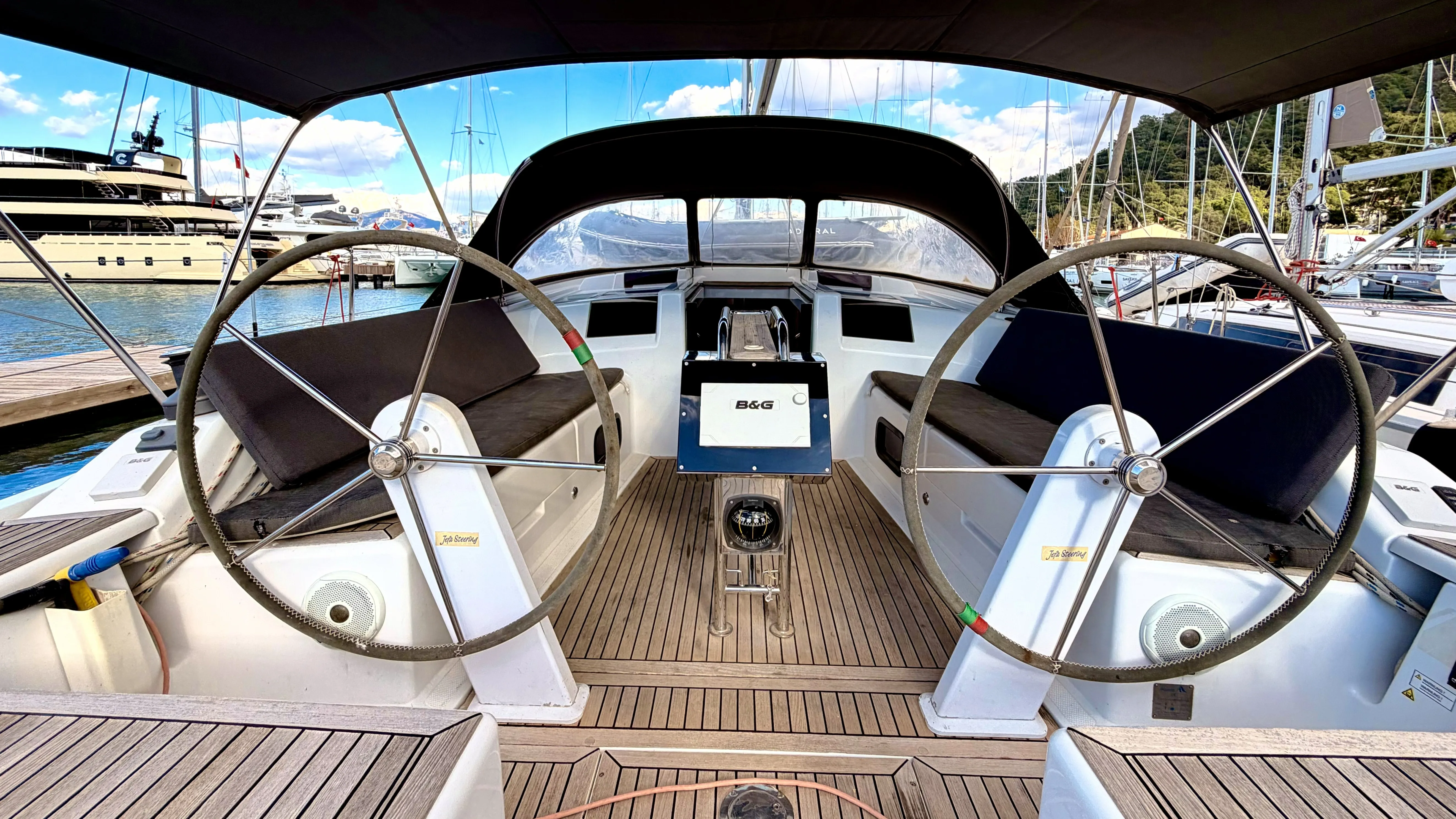 Hanse 415 Premium — снимка на яхтата 14