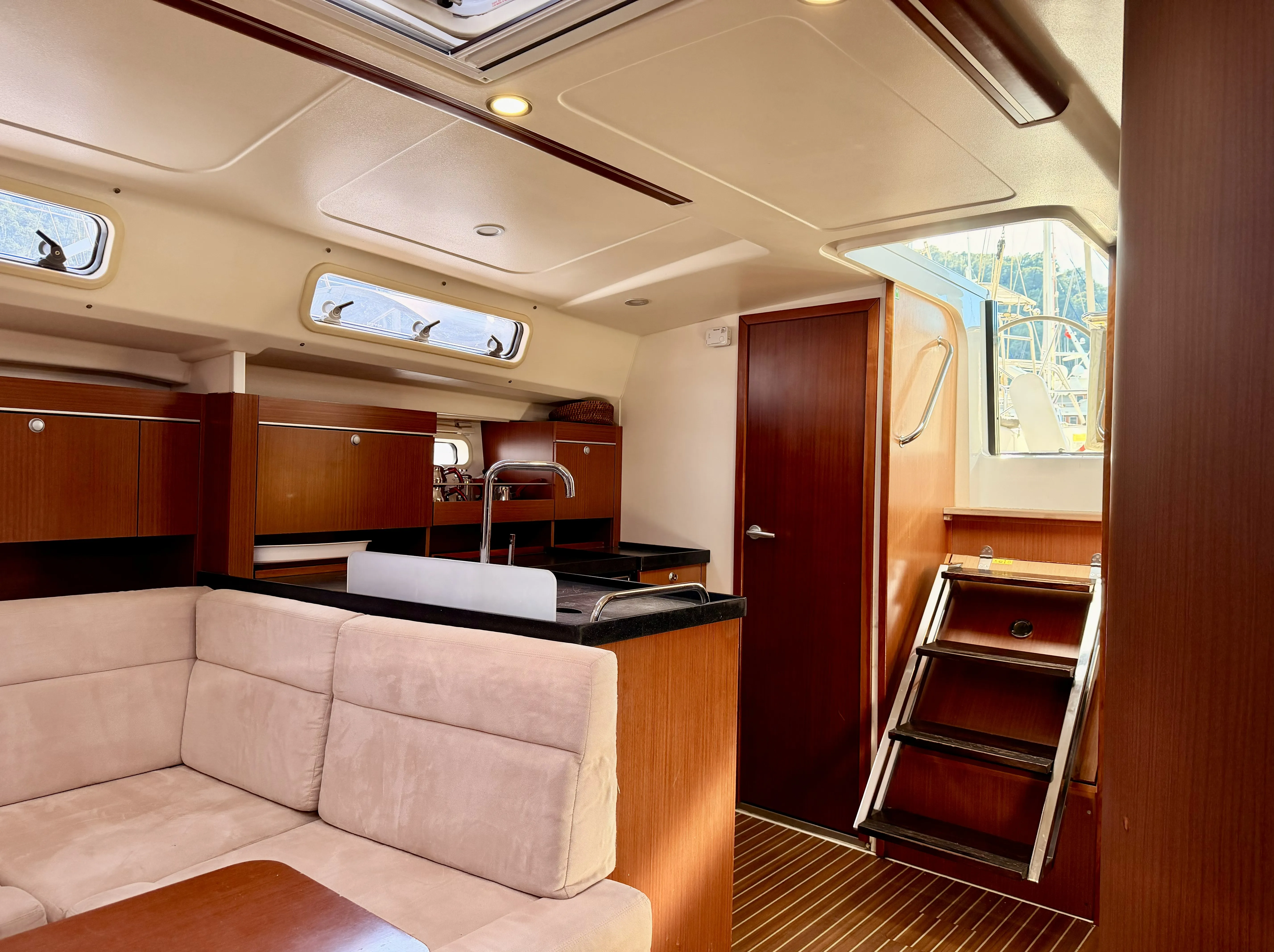 Hanse 415 Premium — снимка на яхтата 8