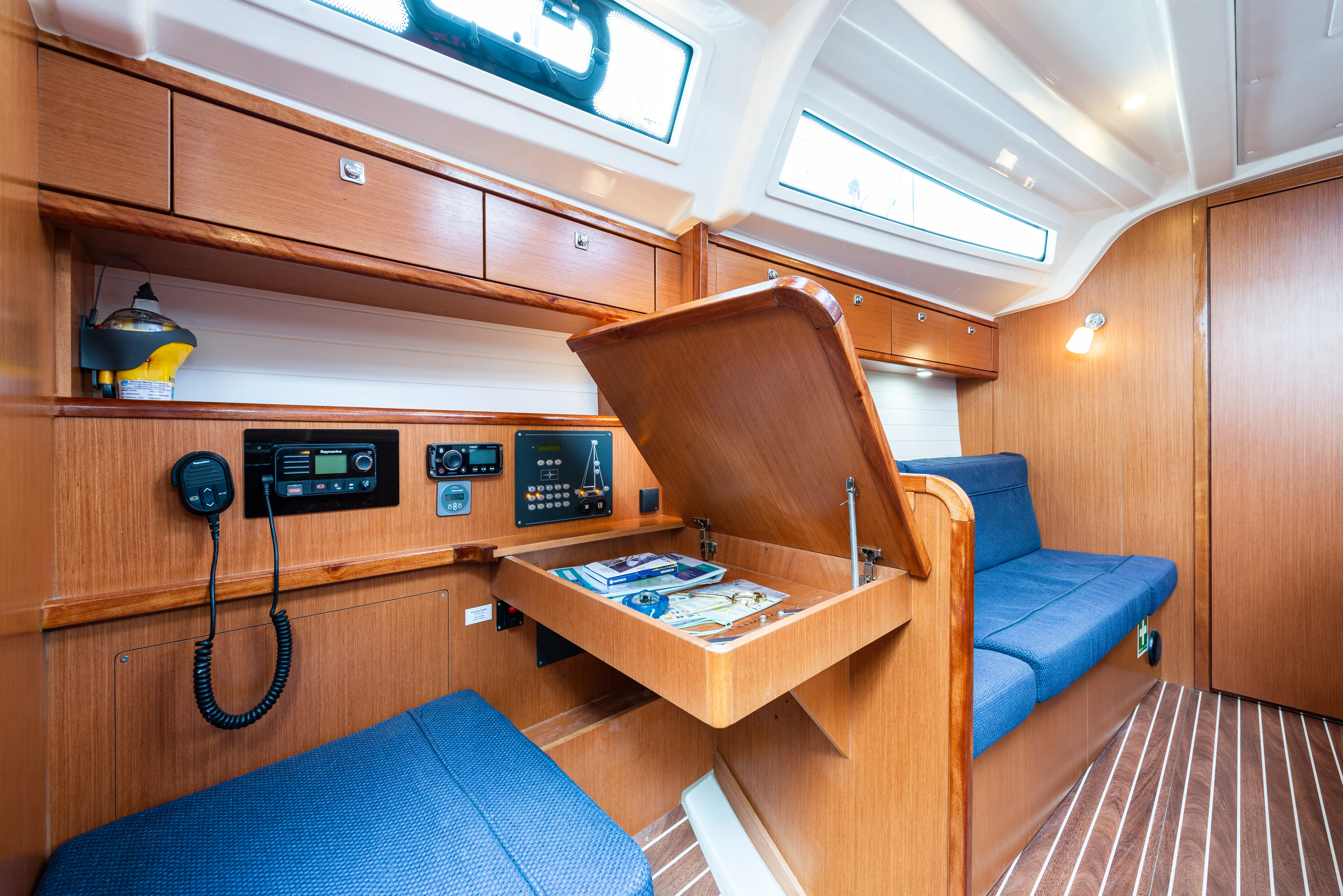 Bavaria 37 Jack Of London — foto dello yacht n. 15