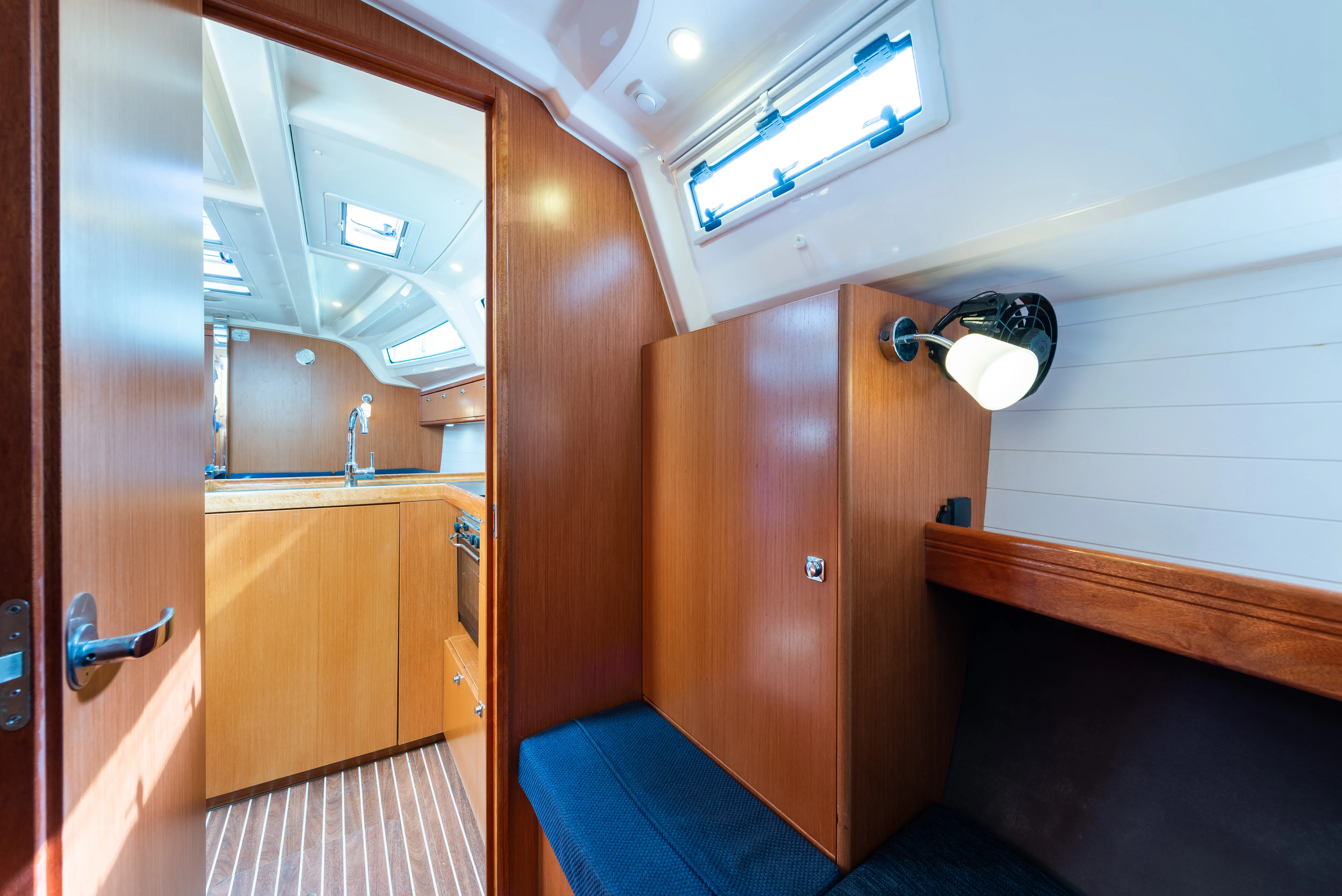Bavaria 37 Jack Of London — foto dello yacht n. 17