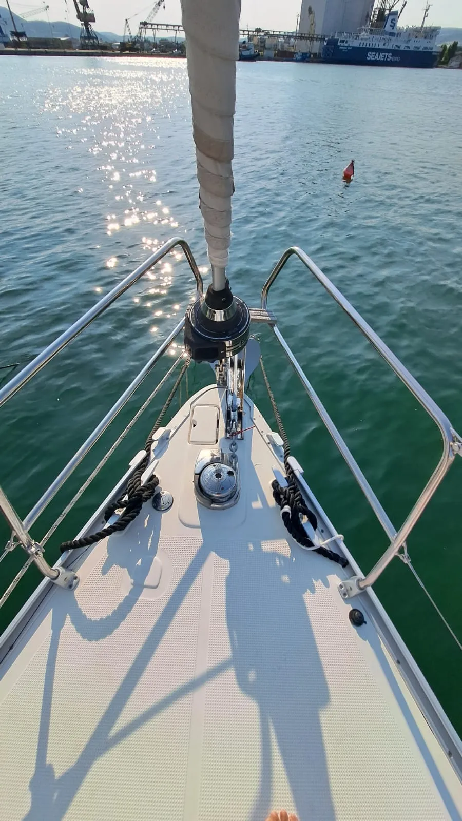 Bavaria Cruiser 40 Manta — фотография яхты 11