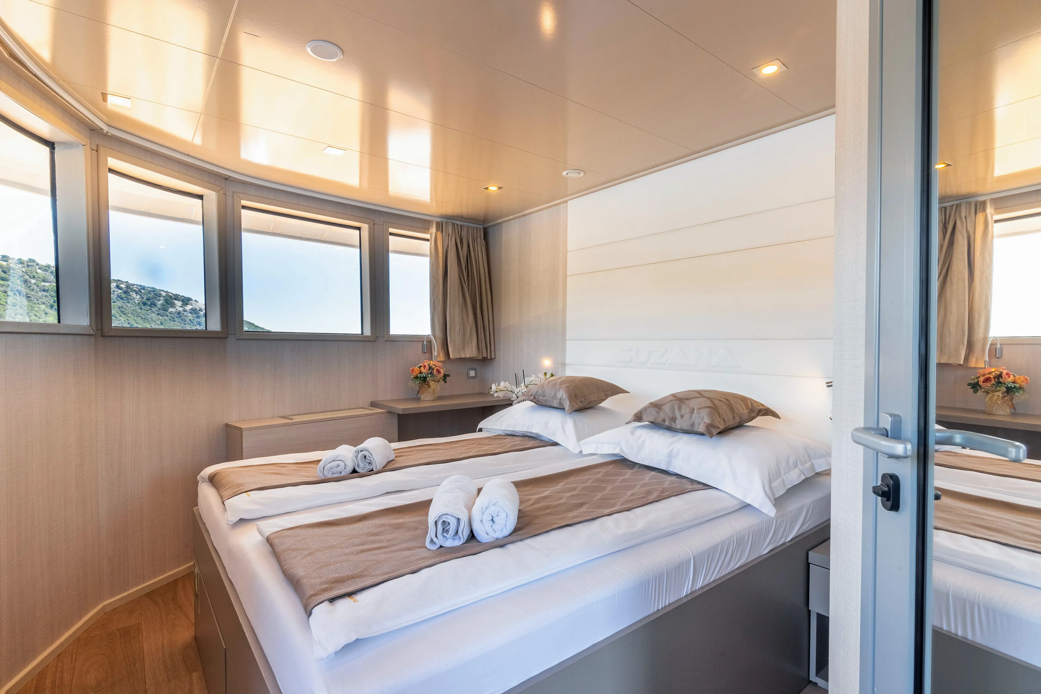 Luxury Motor Yacht Suzana — yacht photo 37