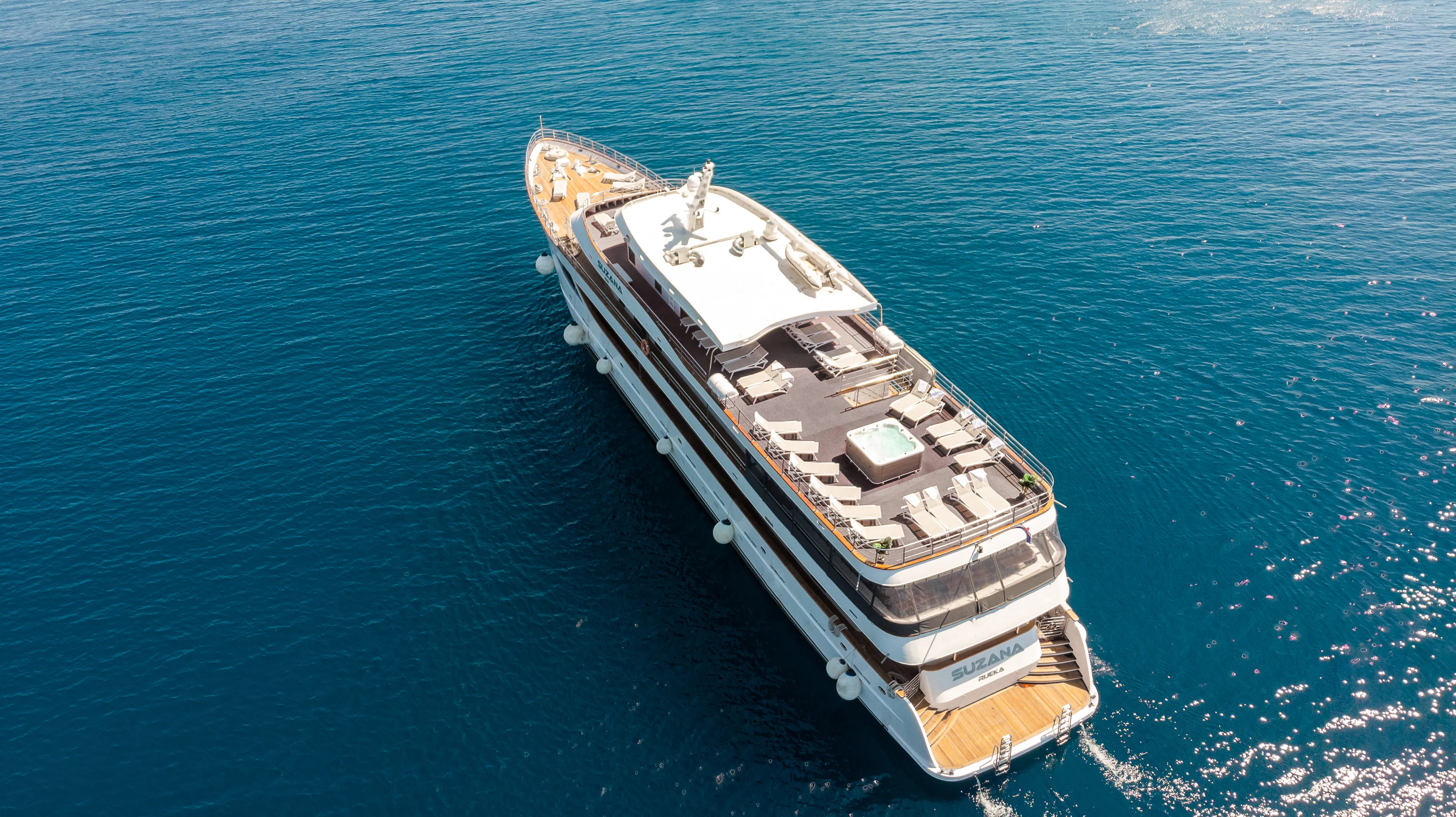 Luxury Motor Yacht Suzana — yacht photo 30
