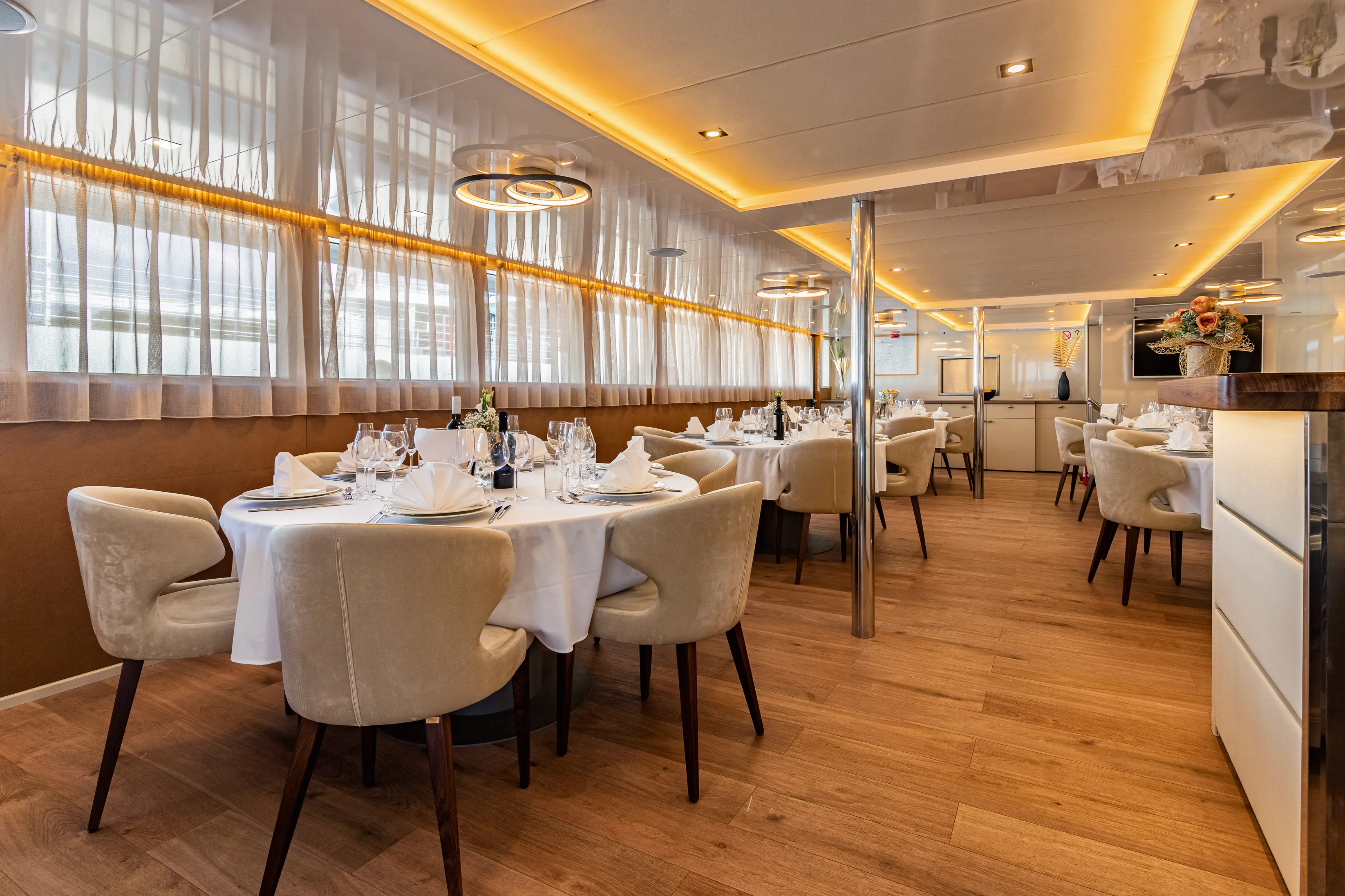 Luxury Motor Yacht Suzana — yacht photo 25