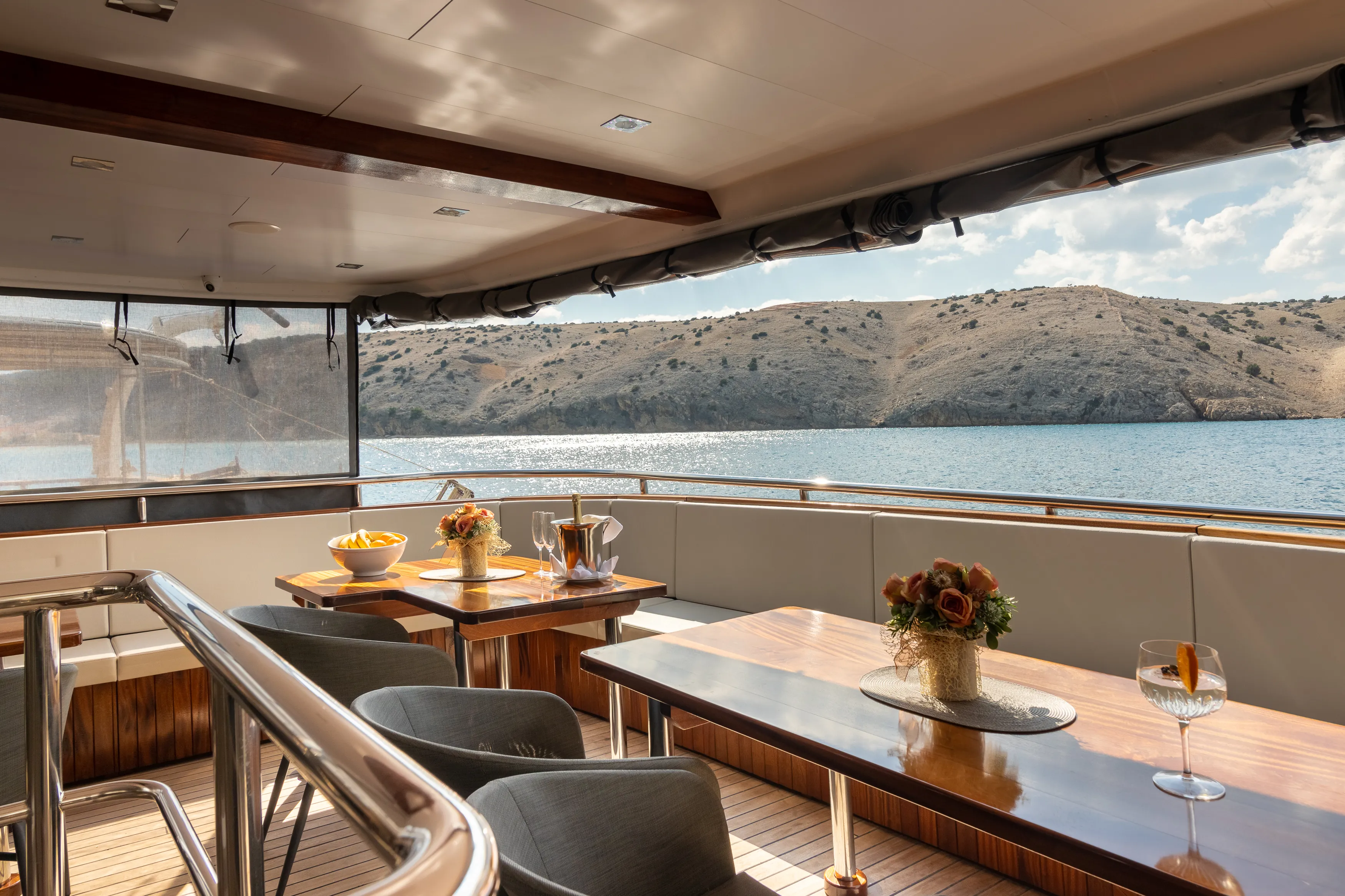 Luxury Motor Yacht Suzana — yacht photo 14