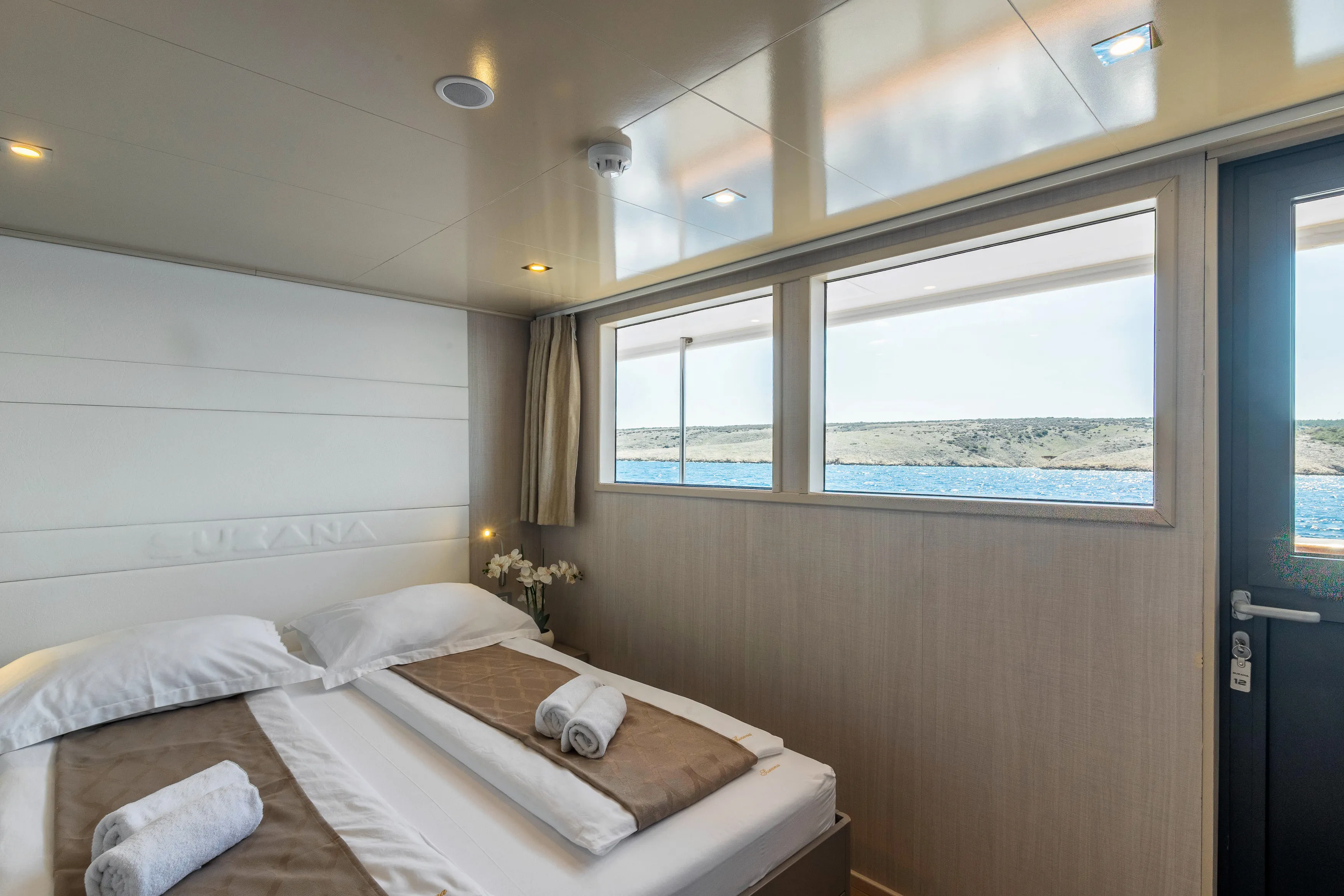 Luxury Motor Yacht Suzana — yacht photo 28