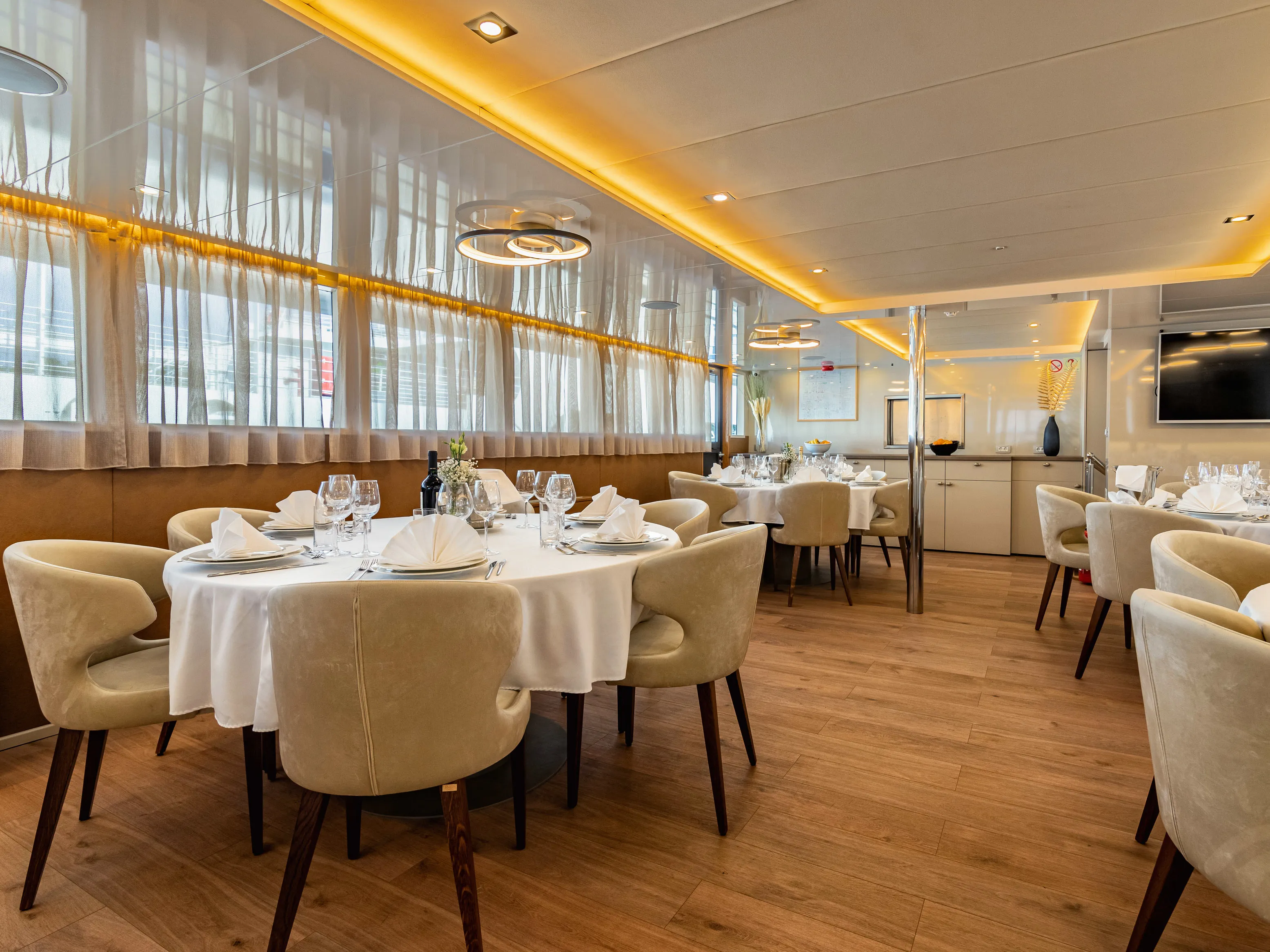 Luxury Motor Yacht Suzana — yacht photo 42