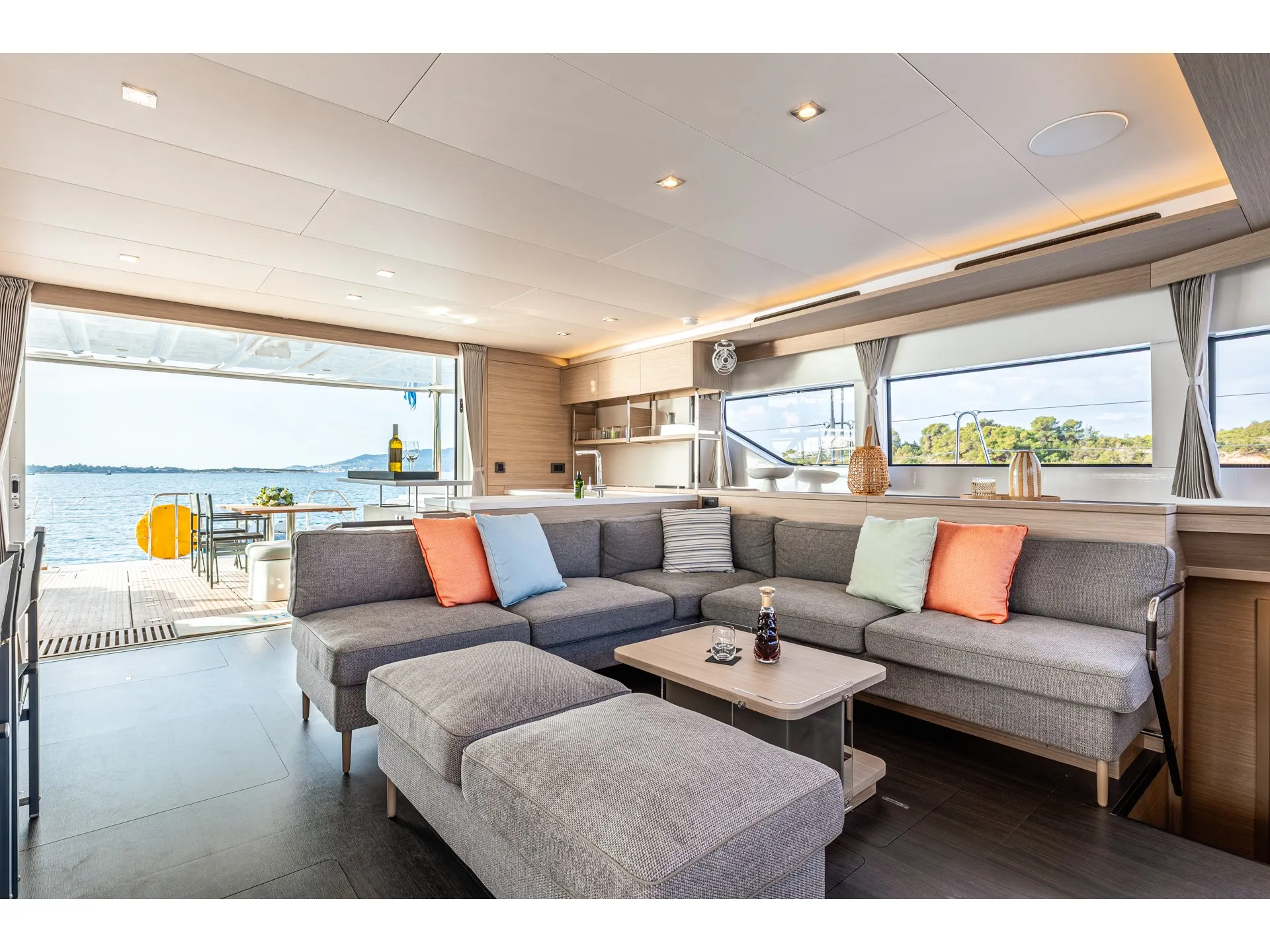 Lagoon 60 SUNNY DREAM (Fully Crewed) — yacht photo 5