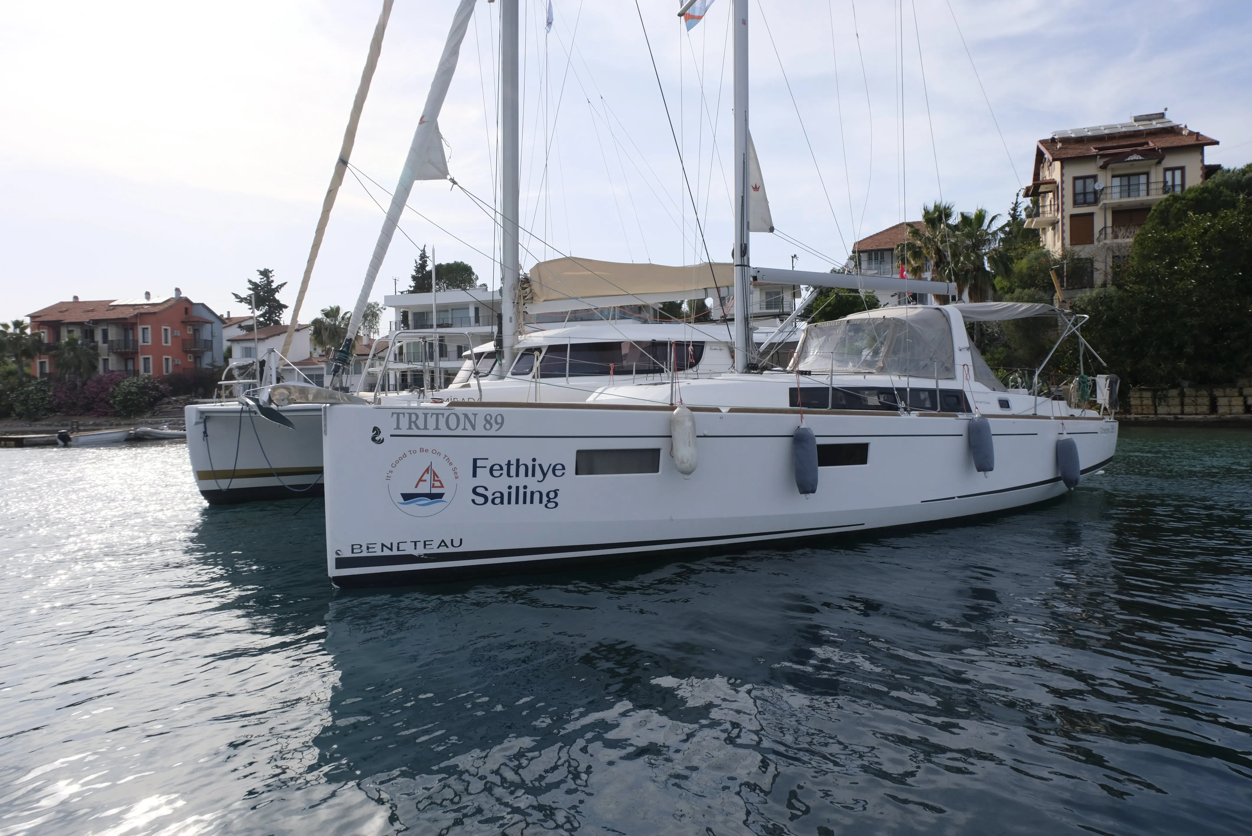 Oceanis 38.1 TRITON 89 — фотография яхты 27