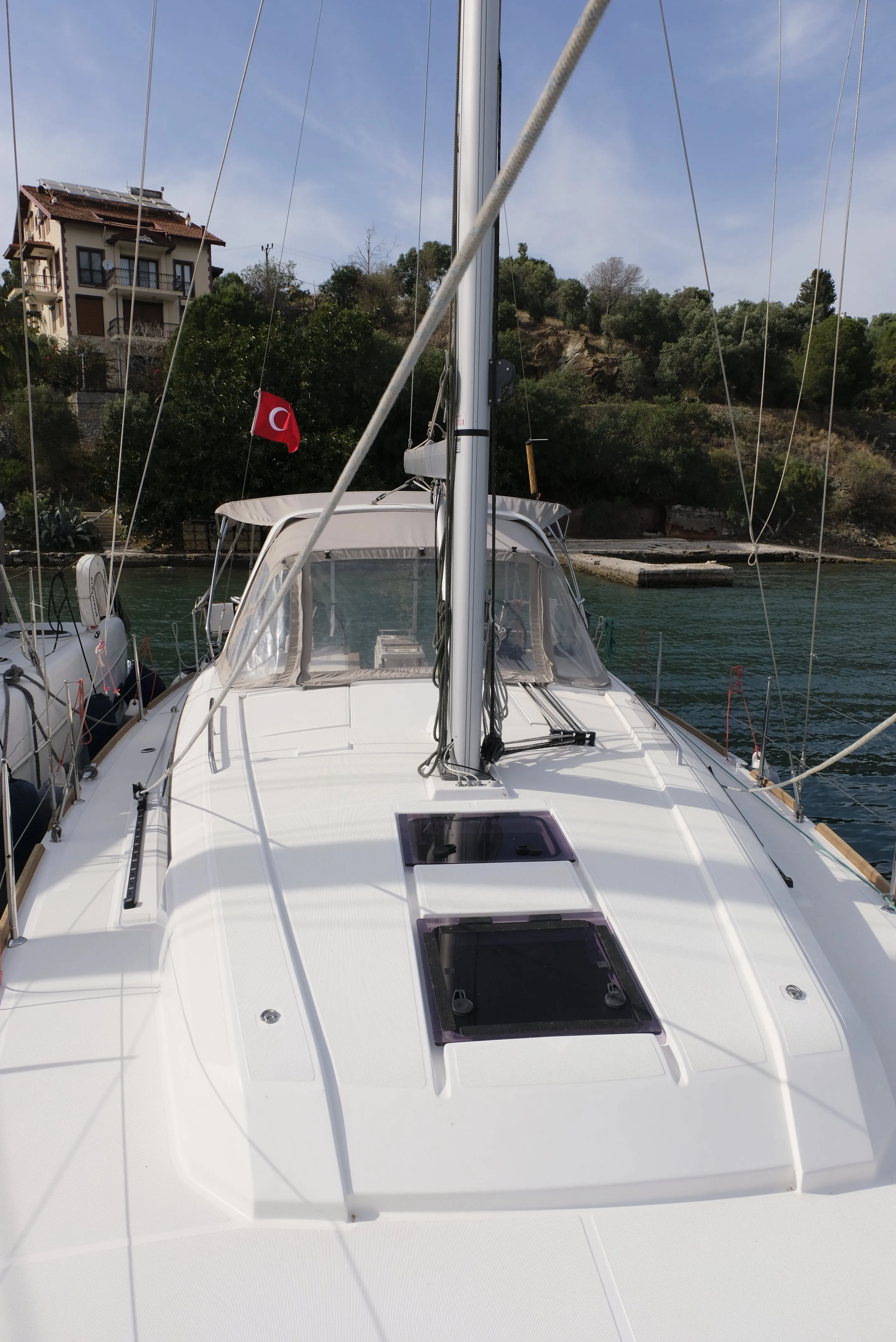 Oceanis 38.1 TRITON 89 — фотография яхты 15