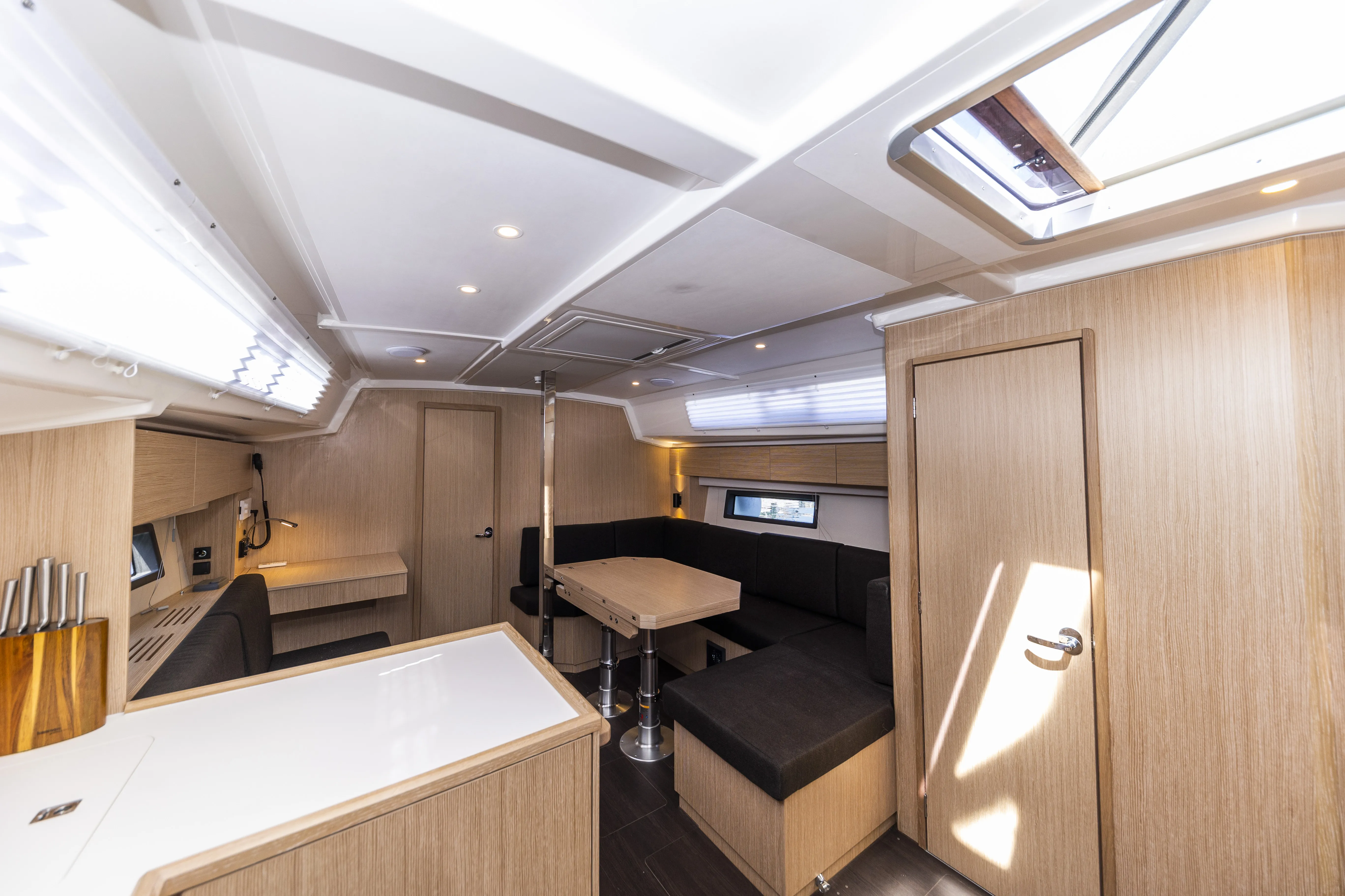 Bavaria C42 Maraschino — photo du yacht n° 19