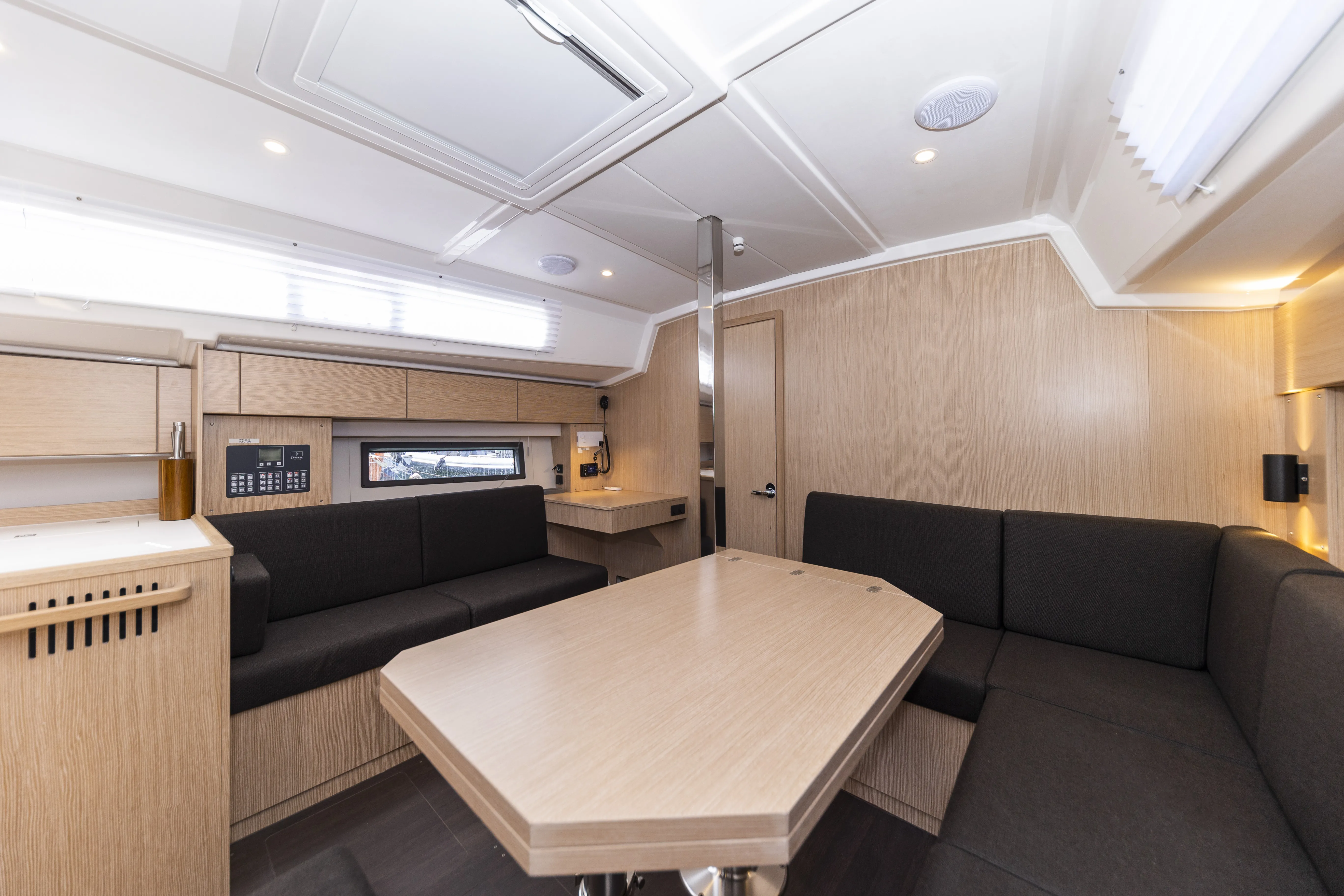 Bavaria C42 Maraschino — photo du yacht n° 22