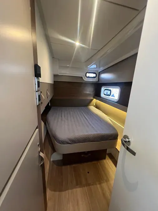 Bali Catspace Vichi — фотография яхты 2