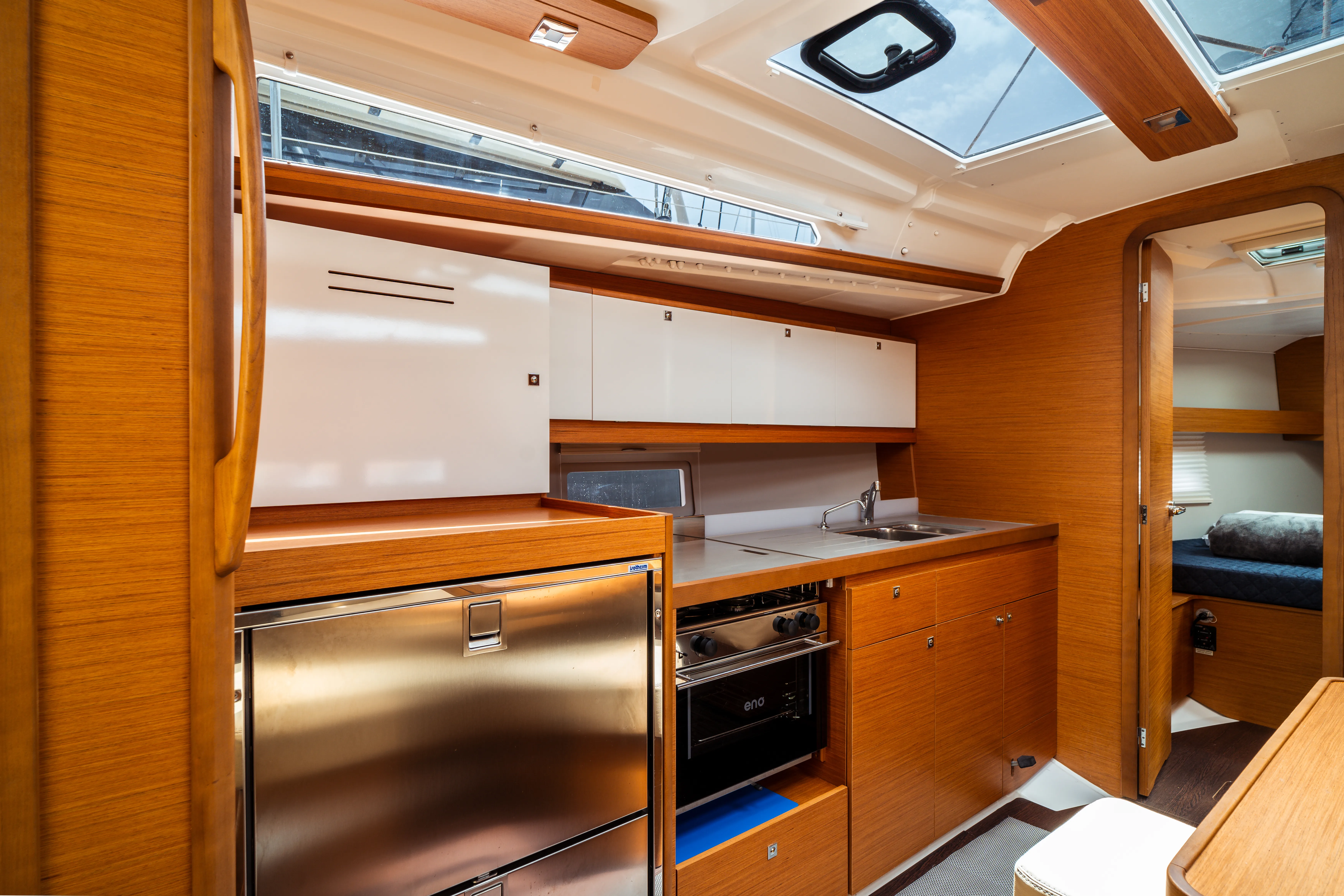 Dufour 390 Grand Large Rosa — fotografia jachty 2