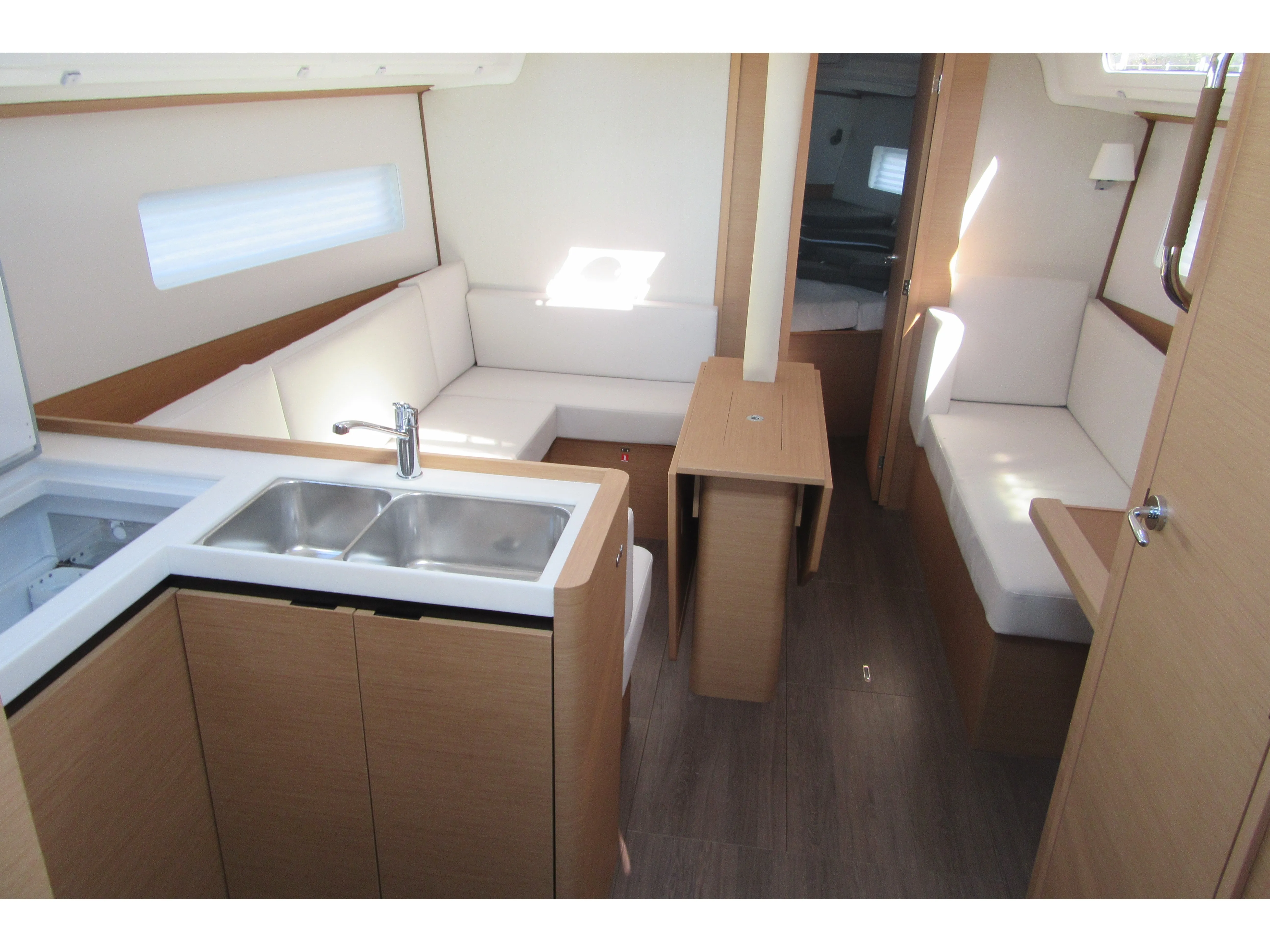 Sun Odyssey 380 Euforica — yacht photo 5