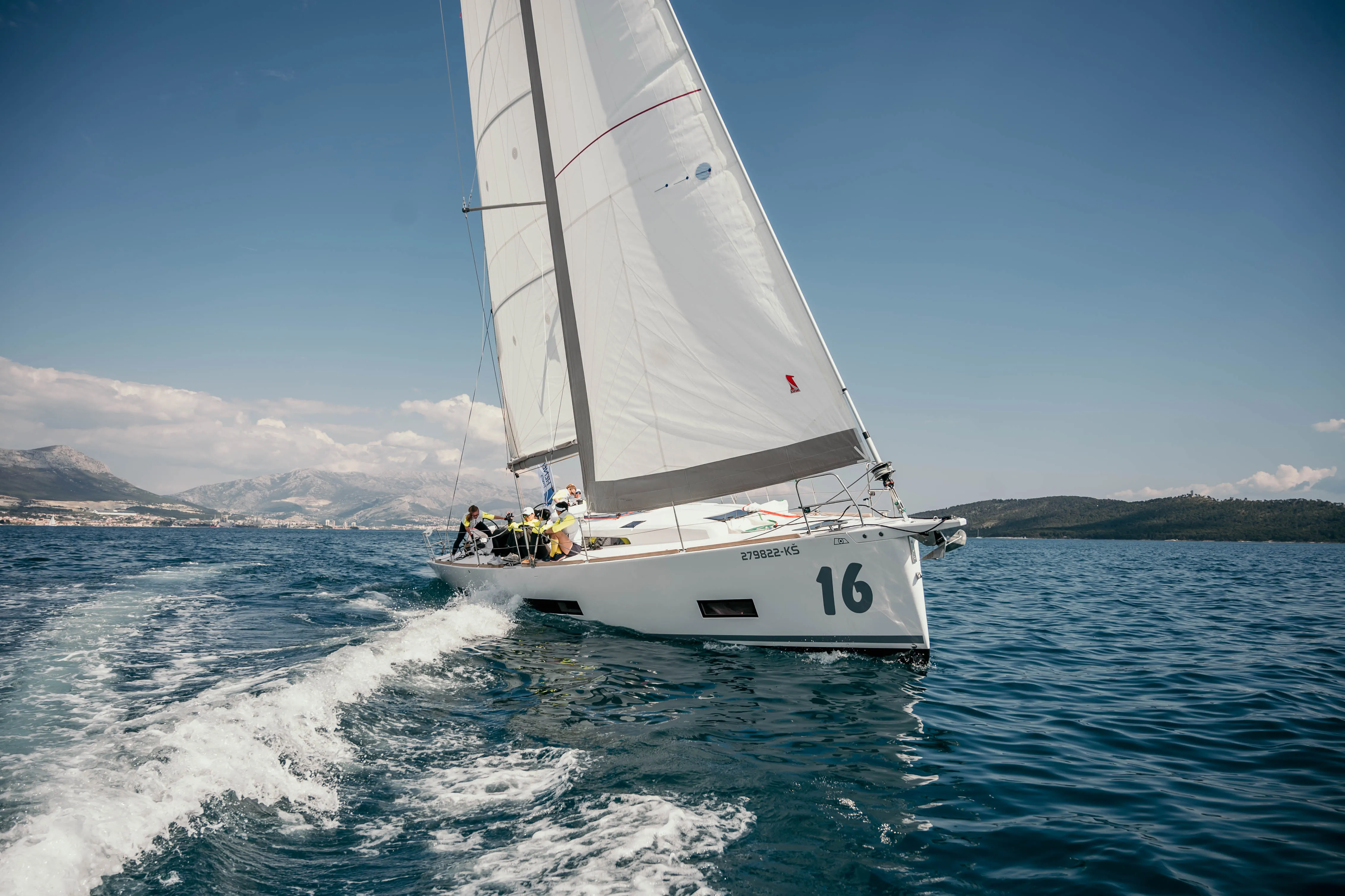 Salona 46 FLORA — фотография яхты 12
