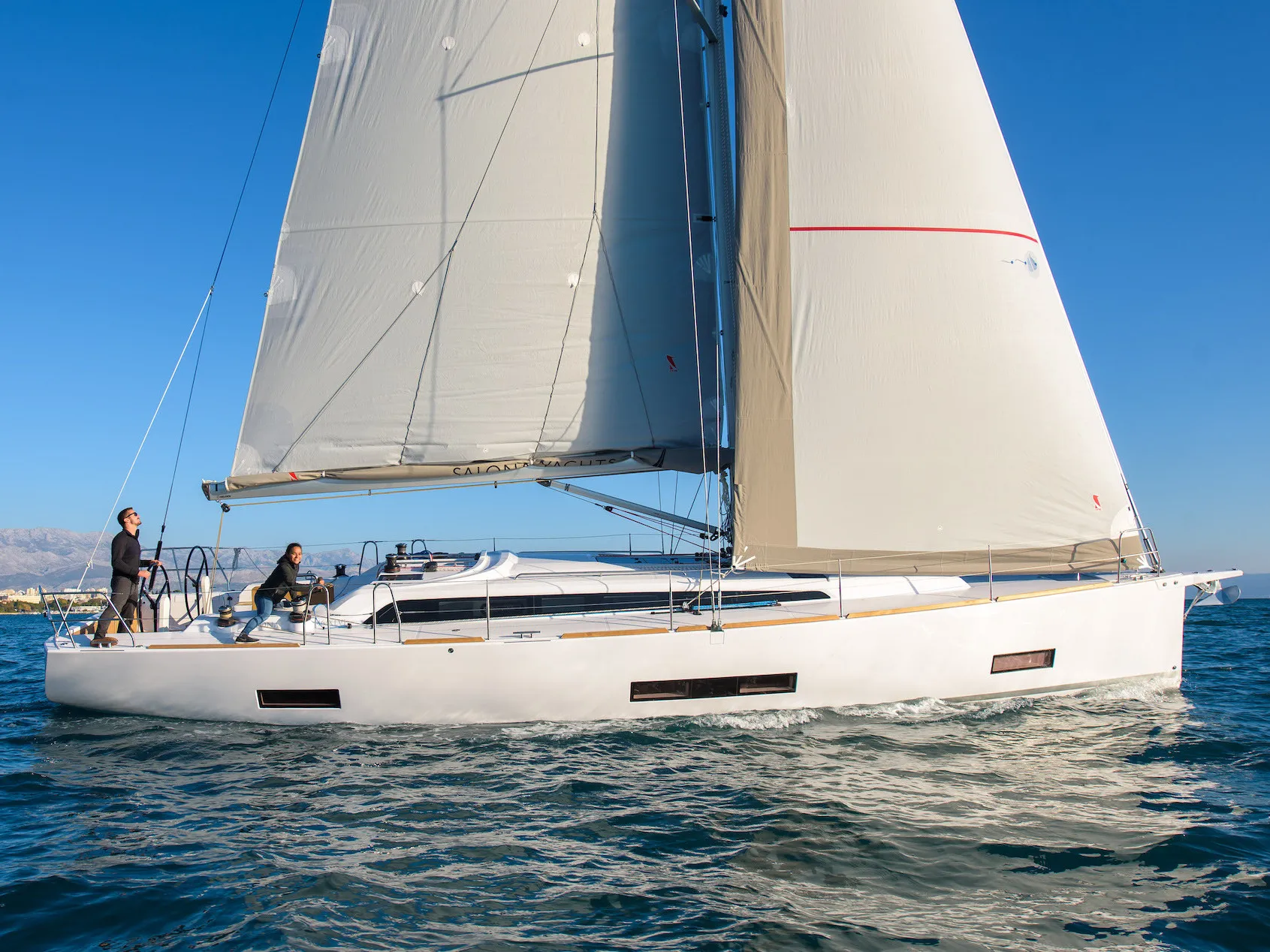 AD Boats Salona 46 HESTIA — фотография яхты 1