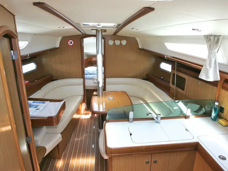 Sun Odyssey 36i Bilis — foto dello yacht n. 2