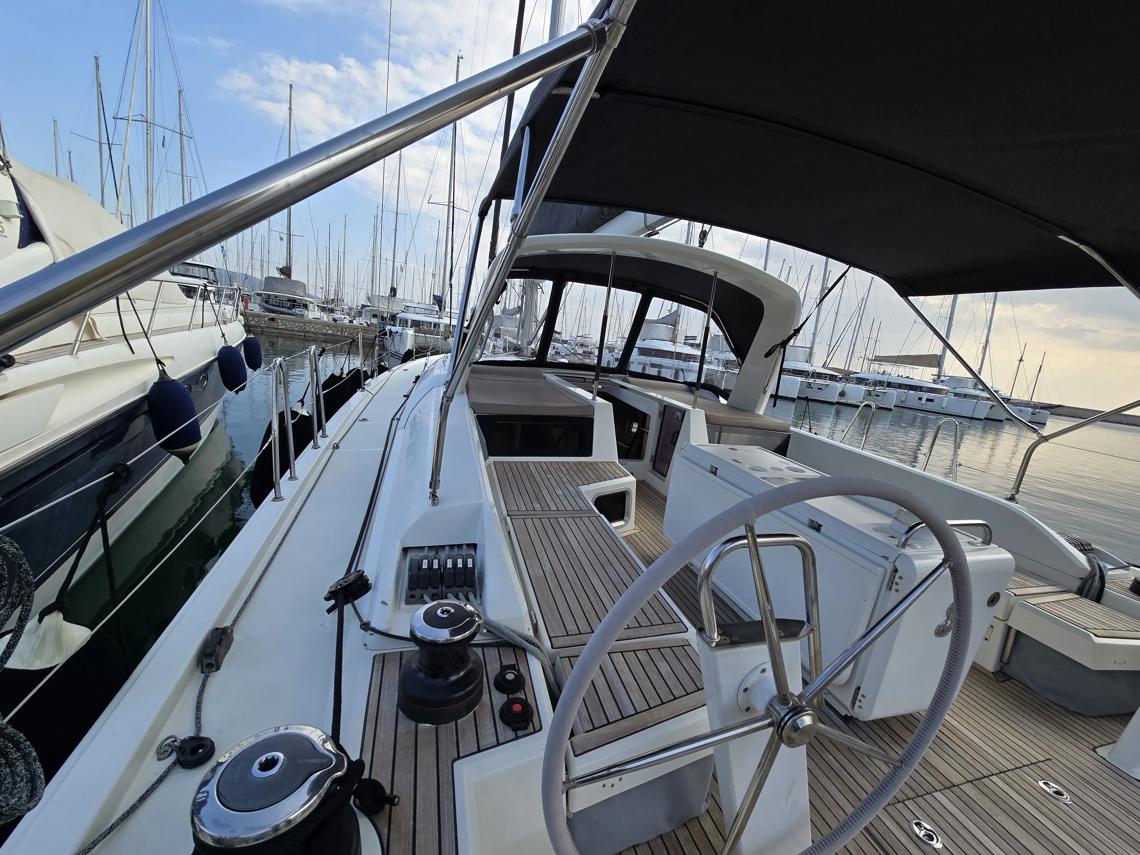 Oceanis 51.1 Amelia — фотография яхты 3
