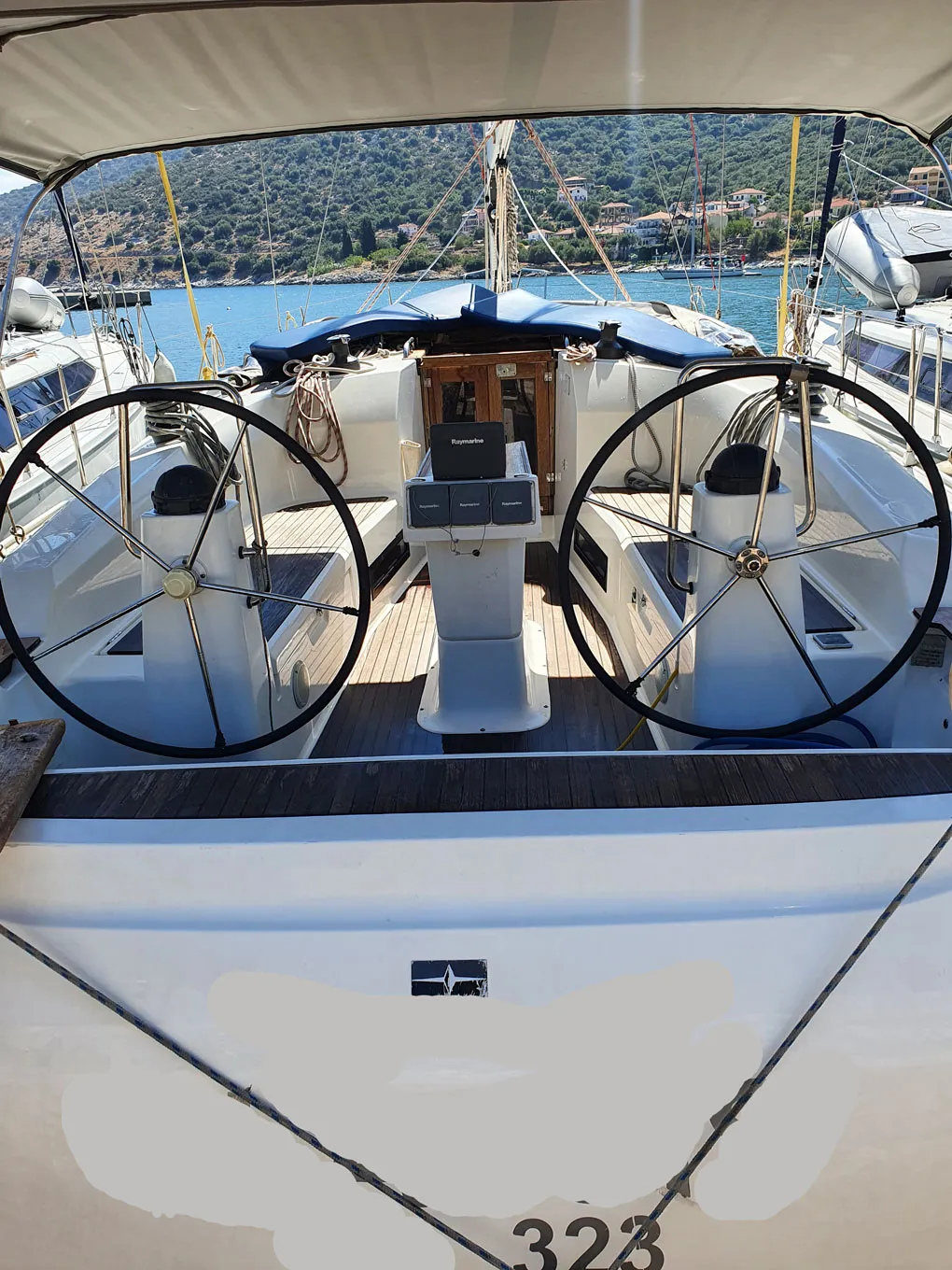 Bavaria 40 Vlassis — yacht photo 7