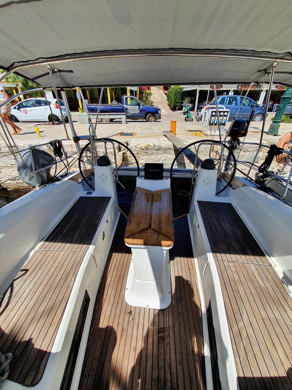 Bavaria 40 Vlassis — yacht photo 12