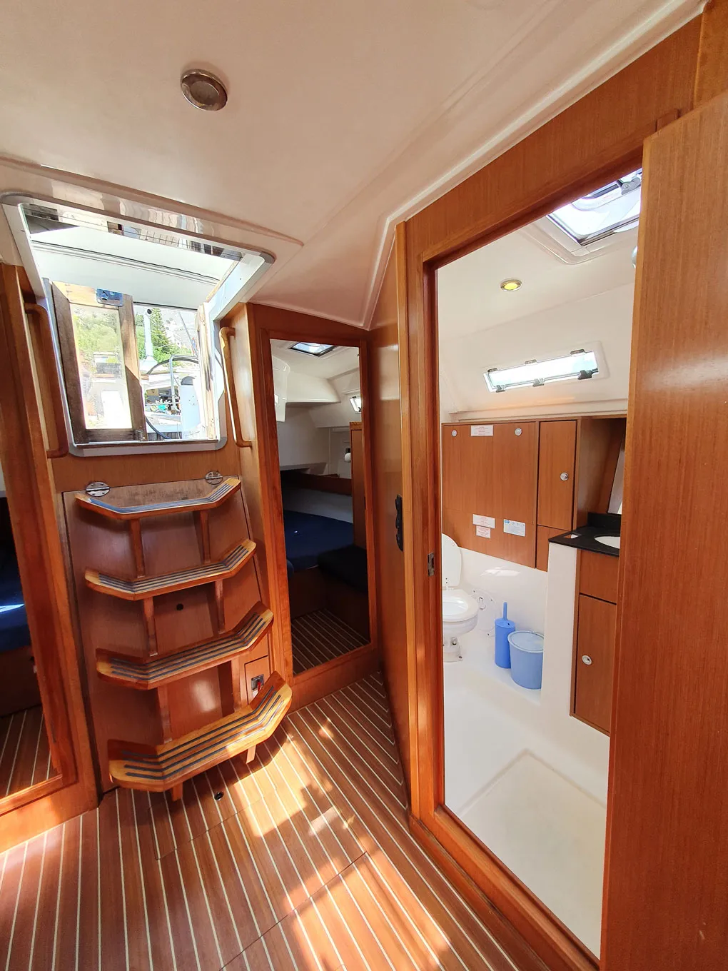 Bavaria 40 Vlassis — yacht photo 11
