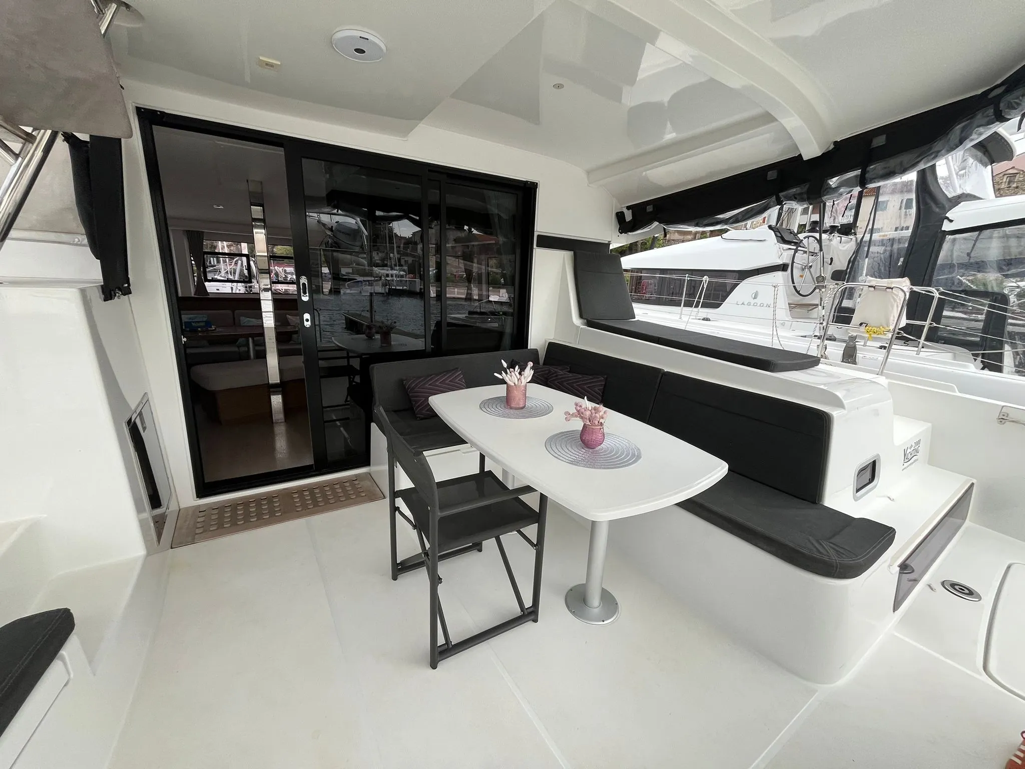 Lagoon 42 GRAND DELUXE III — tekne fotoğrafı 2