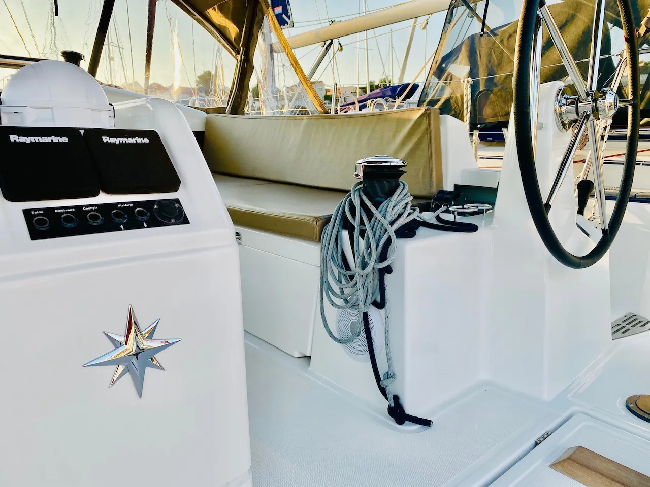 Sun Odyssey 440 SALVA — jahifoto 3