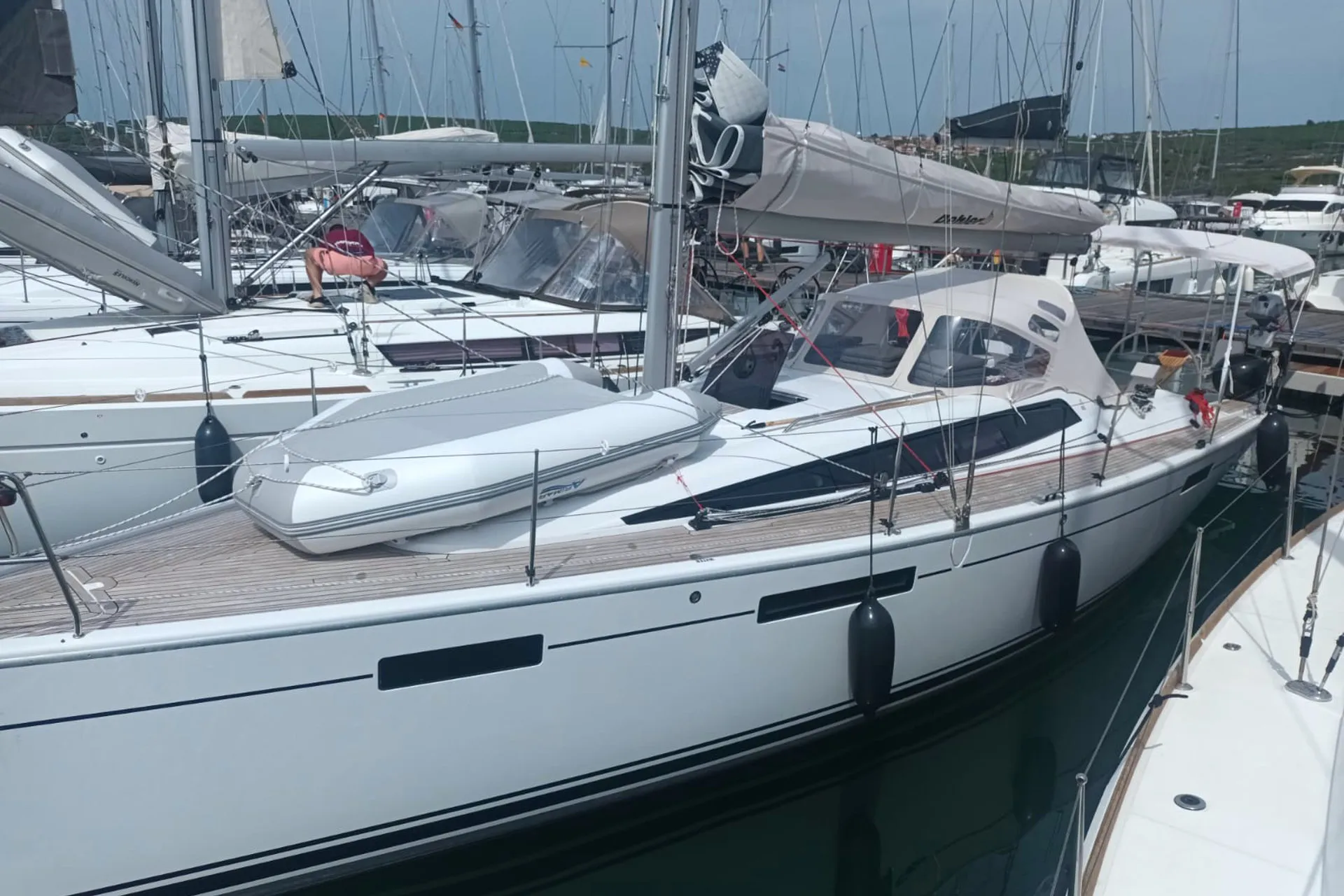 Oceanis 46.1 ROCKET — yacht photo 6