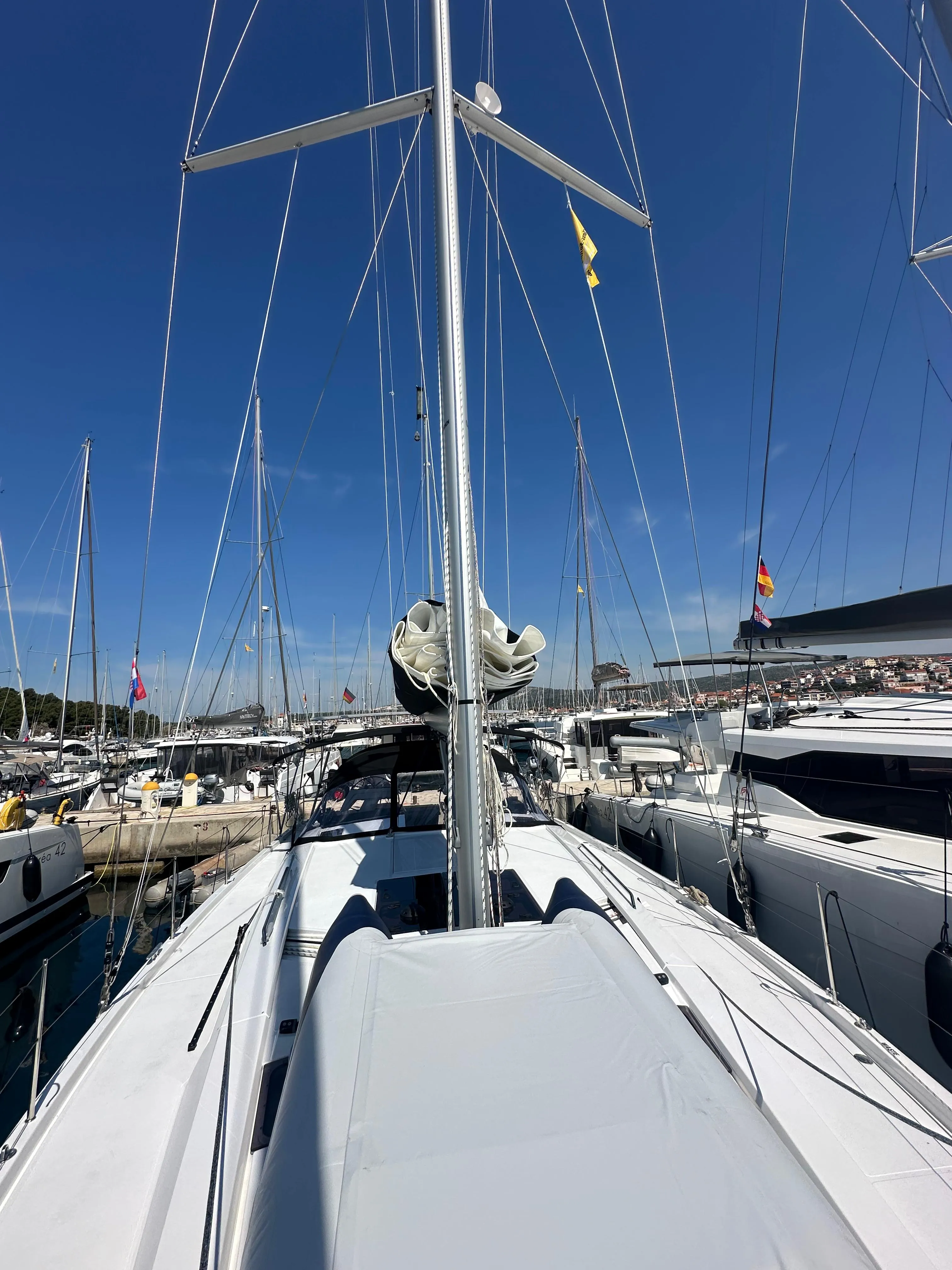 Hanse 460 Wilson — yacht photo 3