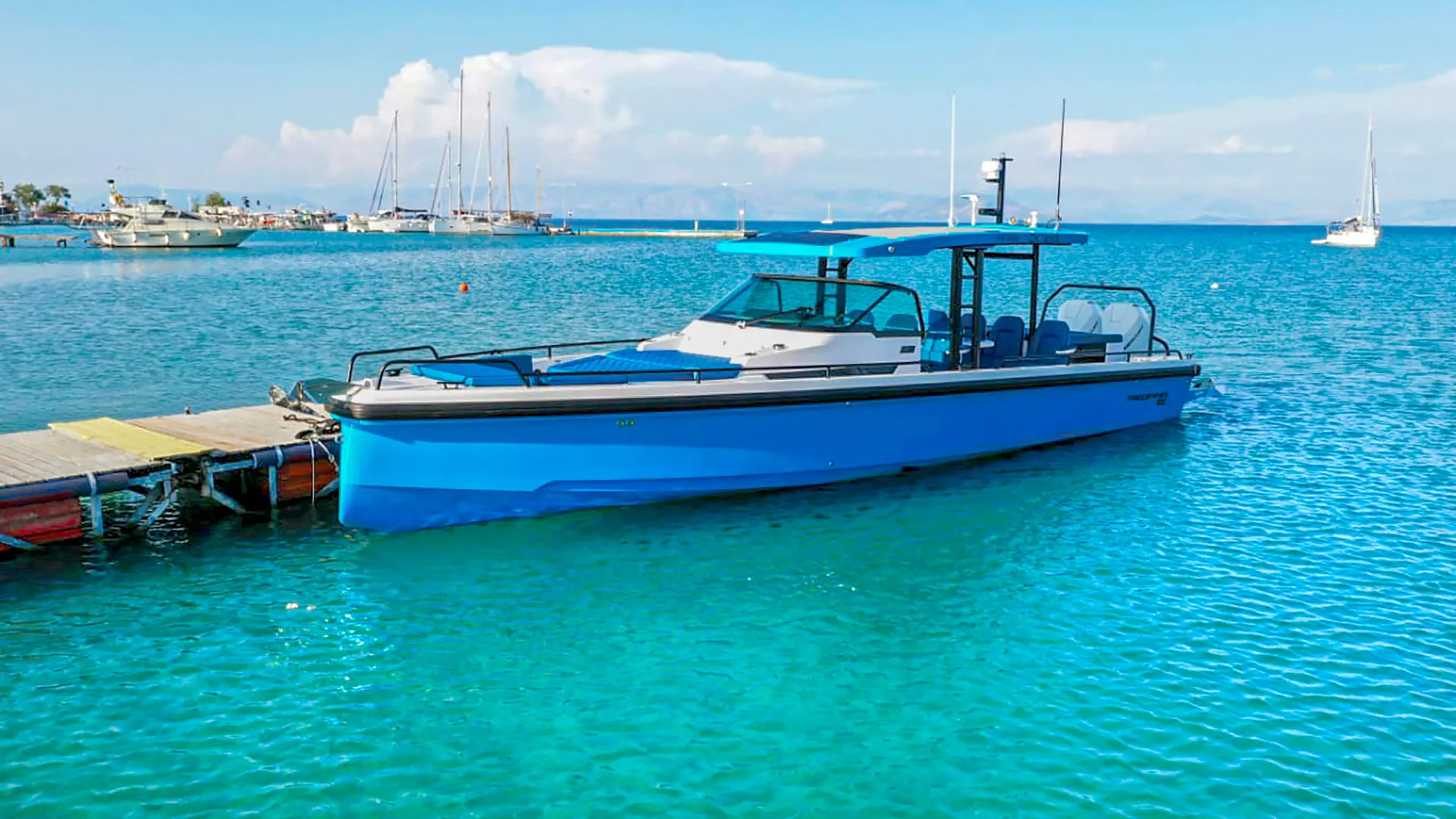 Axopar 37 Sun Top OKTANA — foto dello yacht n. 7