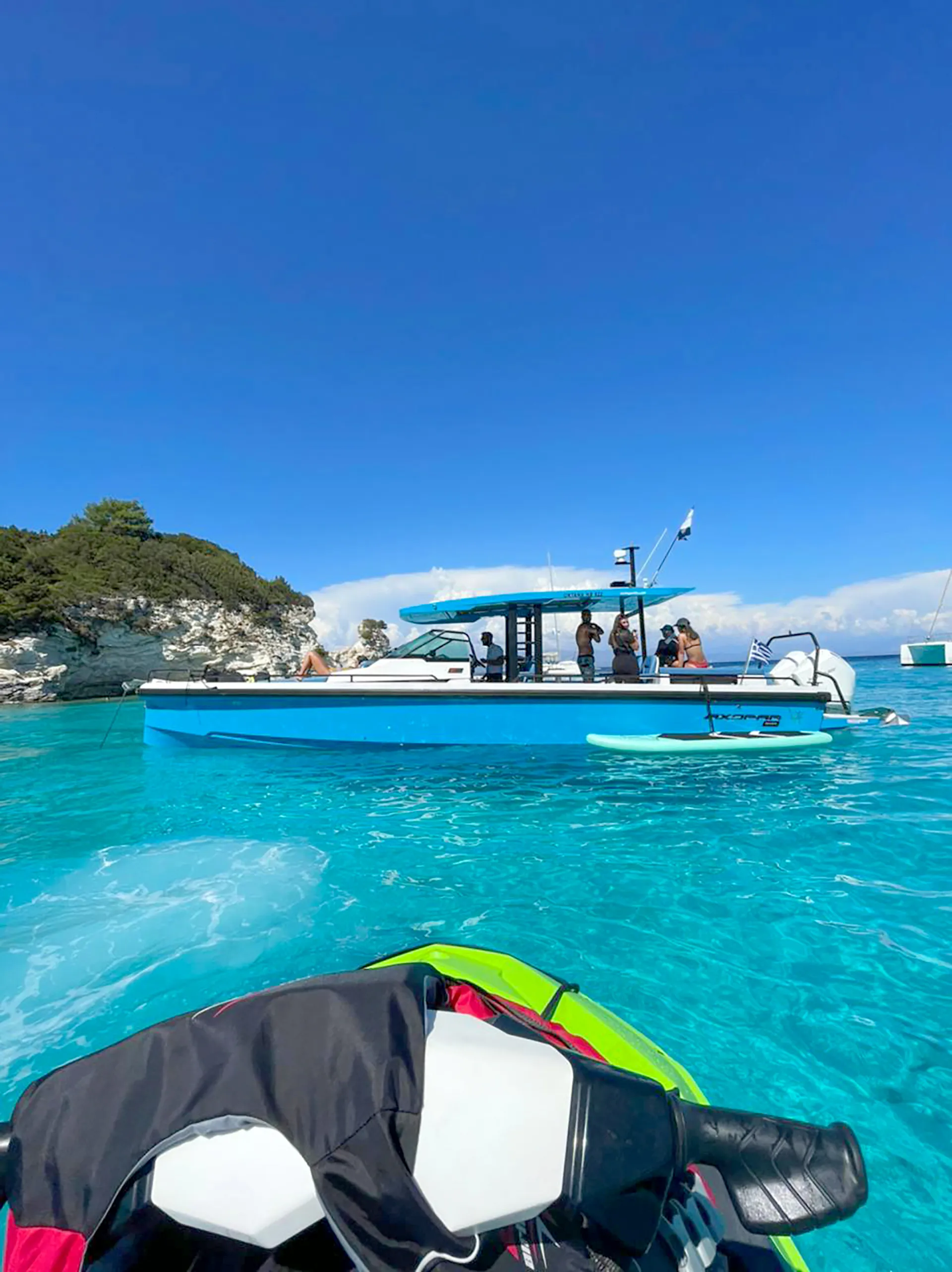 Axopar 37 Sun Top OKTANA — foto dello yacht n. 4