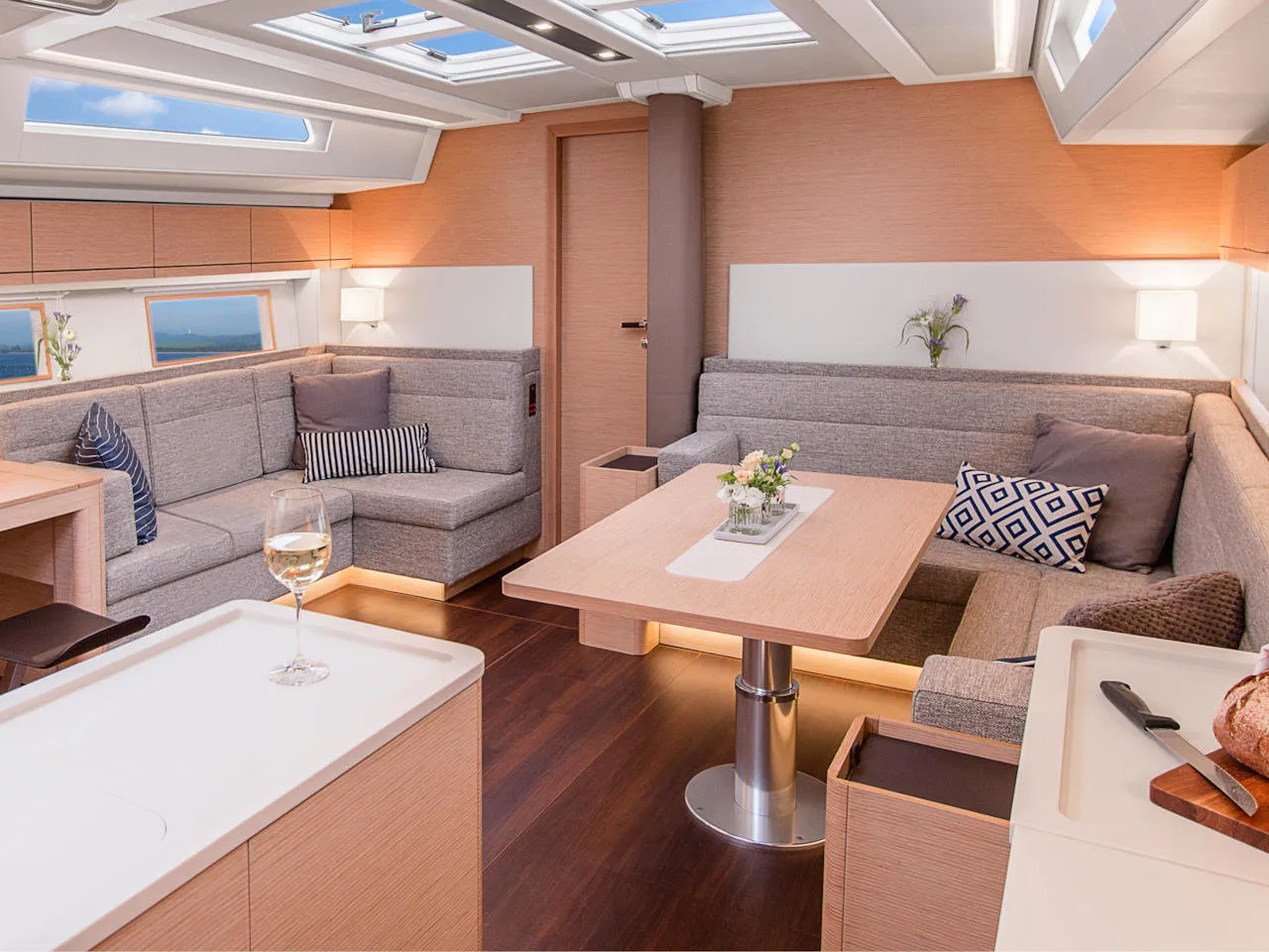 Hanse 548 Playa — фотография яхты 8