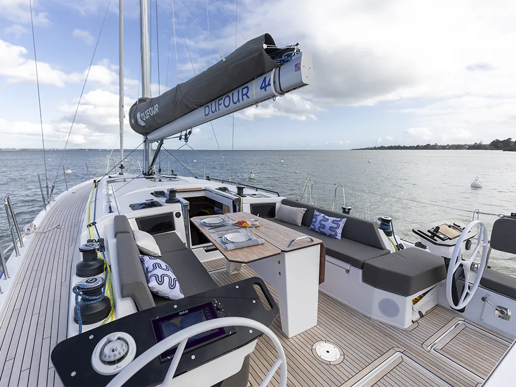 Dufour 44 Estela — фотография яхты 3