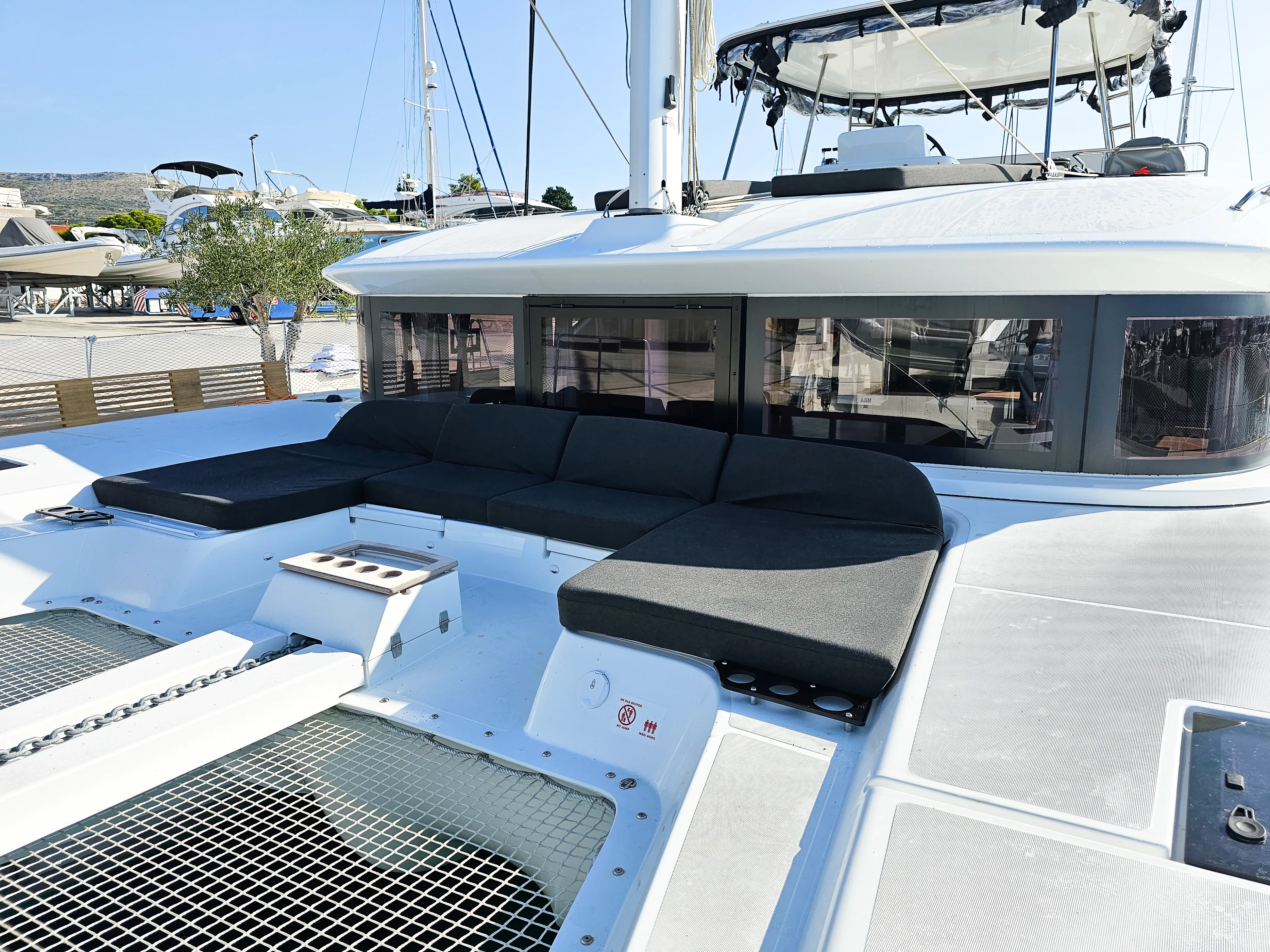 Lagoon 51 Nevera — fotografia jachty 10