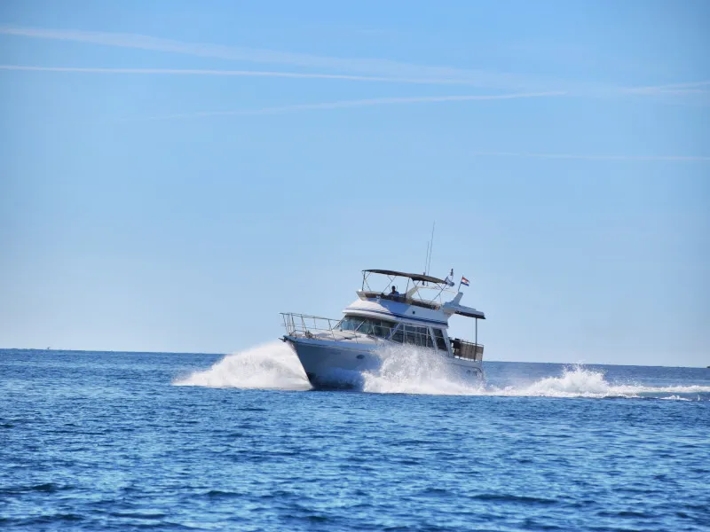 Yaretti 1570 Grazia — yacht photo 10