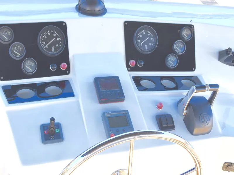 Yaretti 1570 Grazia — yacht photo 20