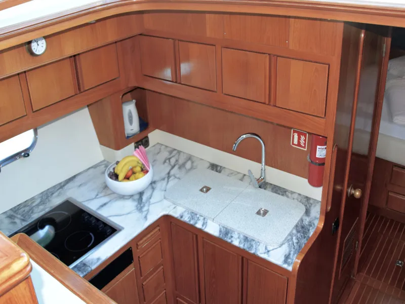 Yaretti 1570 Grazia — yacht photo 11