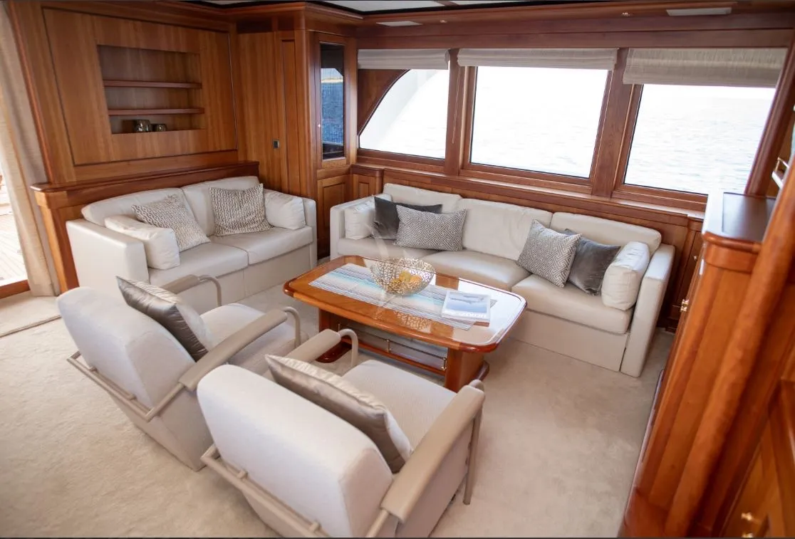 Motoryacht SEA BREEZE II — foto dello yacht n. 27