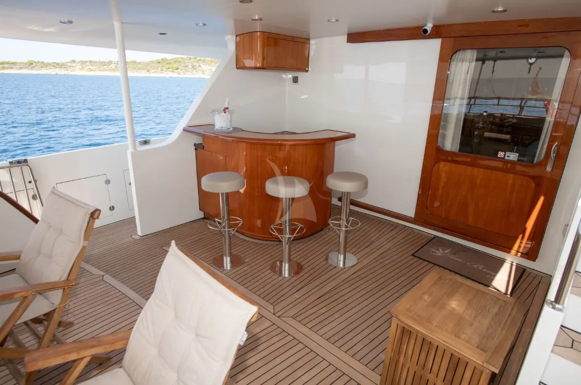 Motoryacht SEA BREEZE II — foto dello yacht n. 24