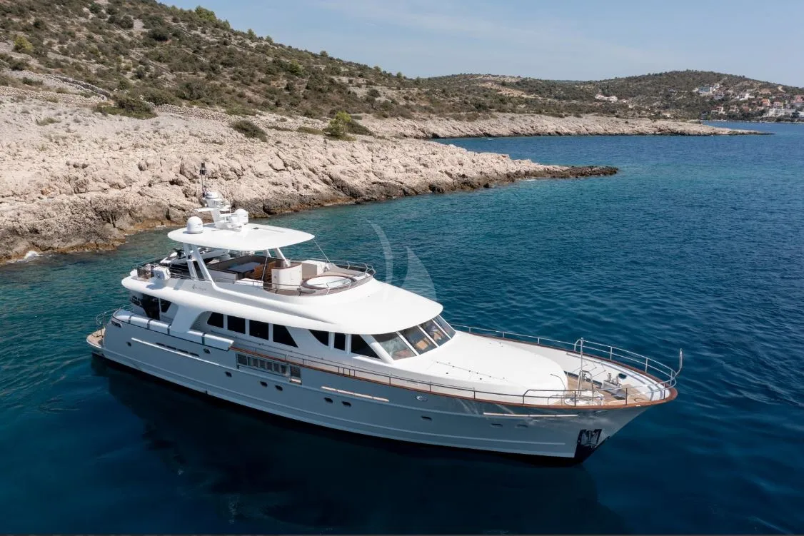 Motoryacht SEA BREEZE II — foto dello yacht n. 4