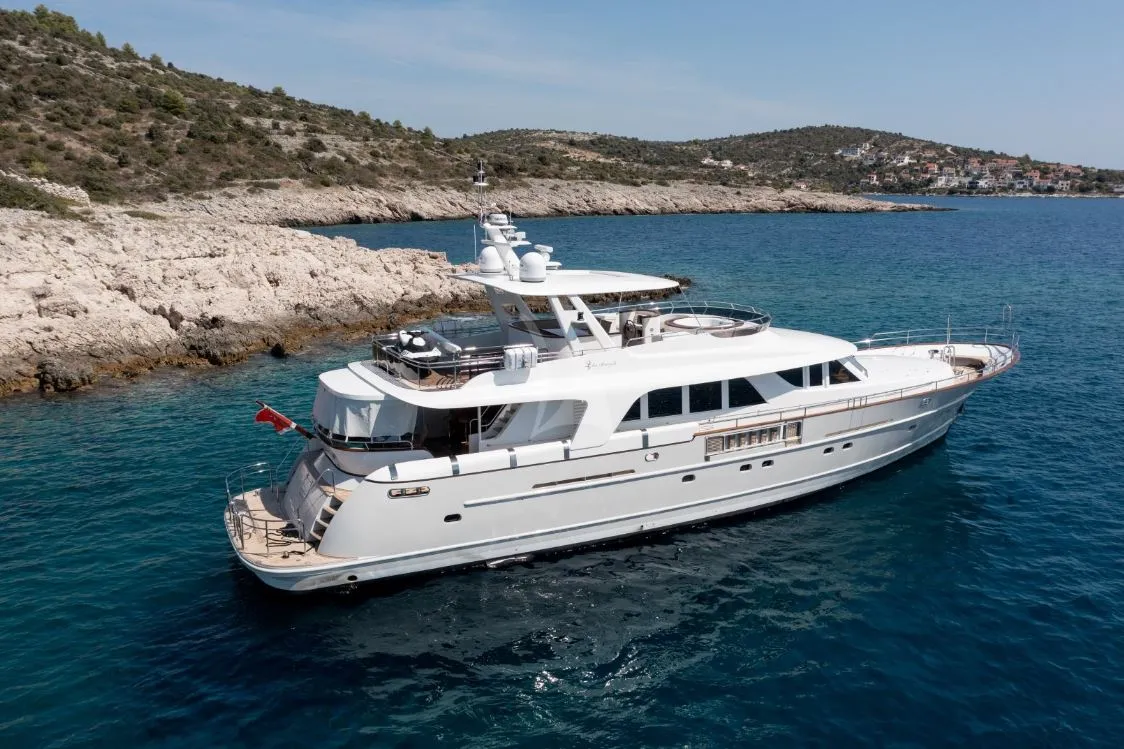 Motoryacht SEA BREEZE II — foto dello yacht n. 22