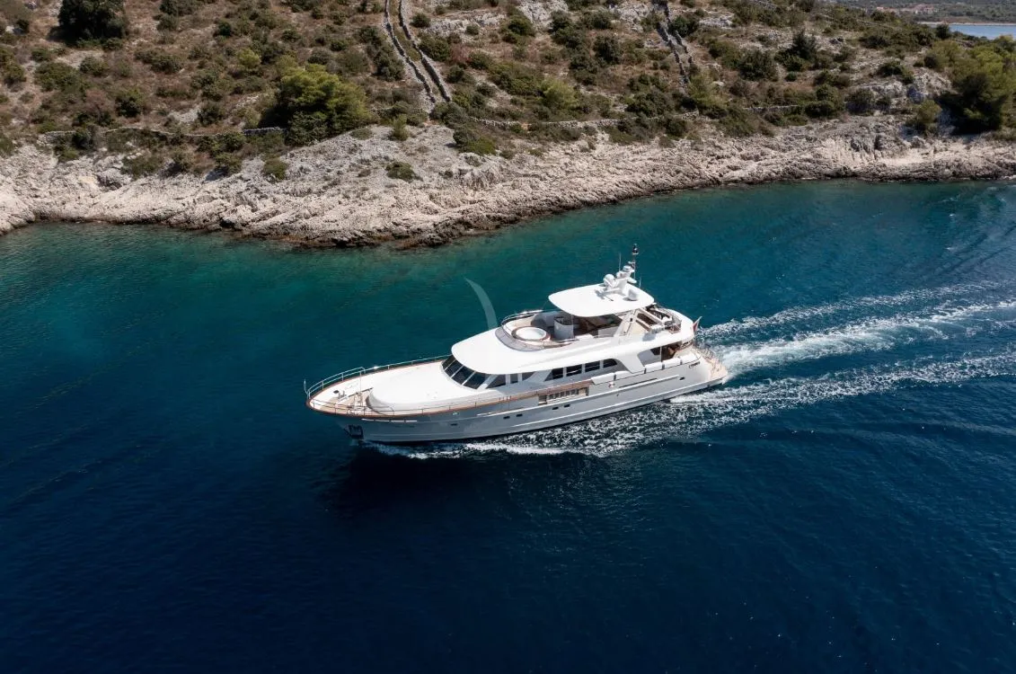 Motoryacht SEA BREEZE II — foto dello yacht n. 20