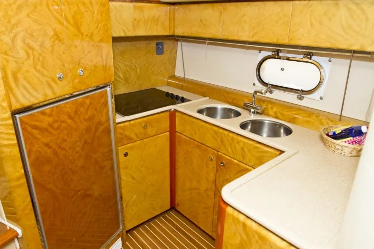 Princess 470 Antares II — yacht photo 12