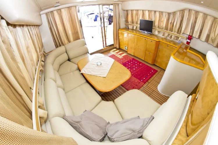 Princess 470 Antares II — yacht photo 11