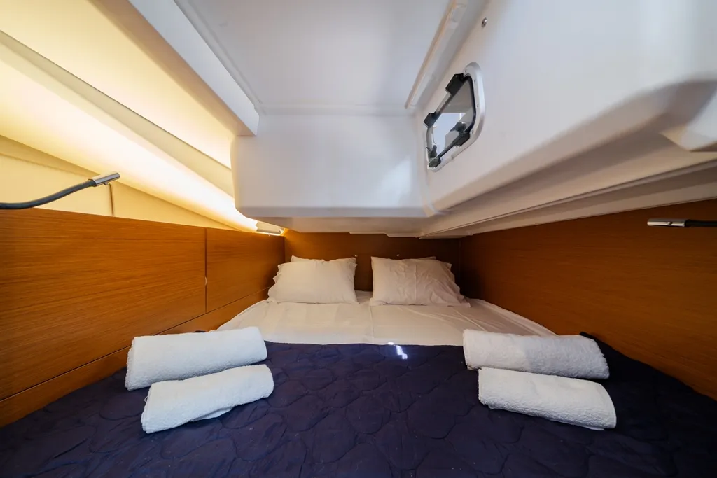 Sun Odyssey 440 AMORGOS — фотография яхты 2